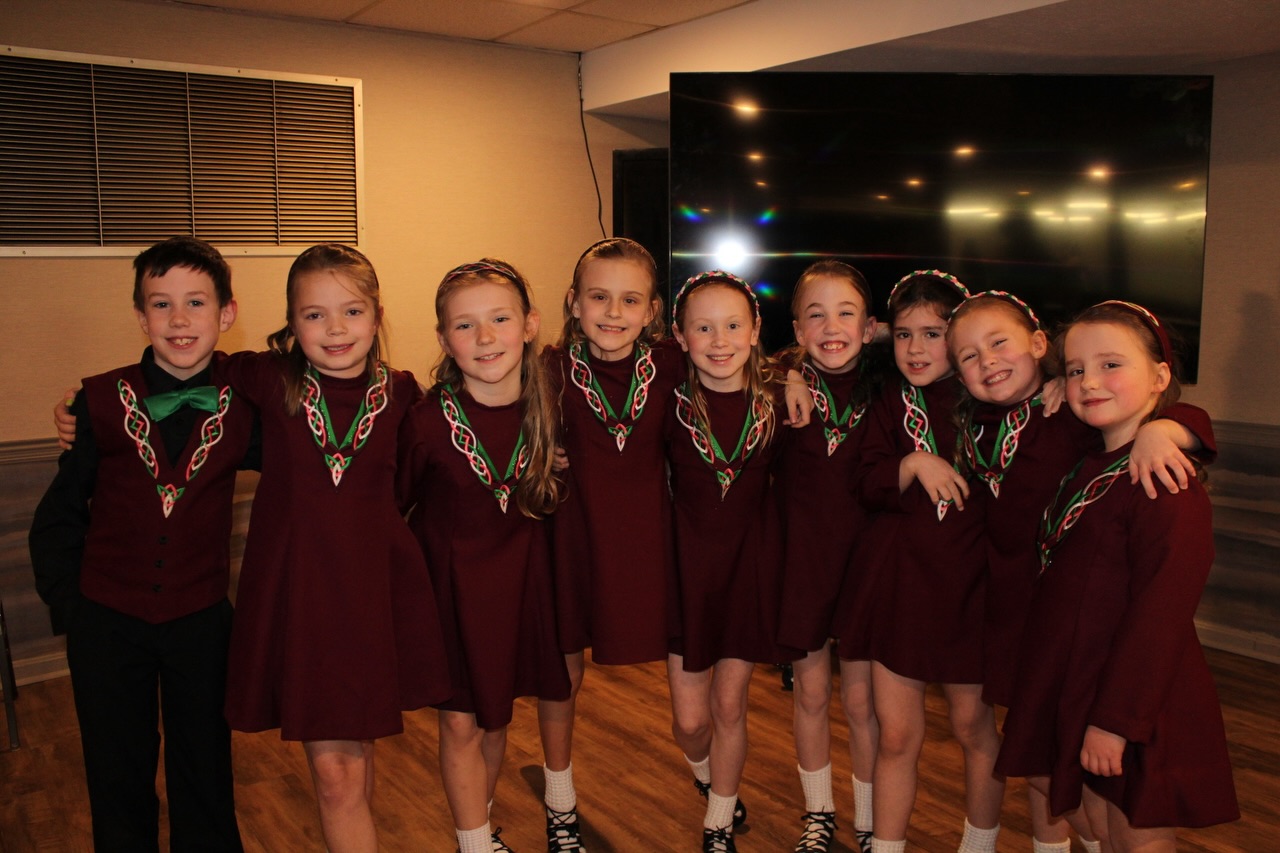 ☘️CEILI WEEKEND 2026☘️
What a joy it was to gather together as a Murphy Family and showcase all that our dancers have accomplished! We have such a deep love for the community that surrounds us. Thank you to all who made this weekend such a success! 💚
#murphyirishartsproud #ceili #tradition #family #passion