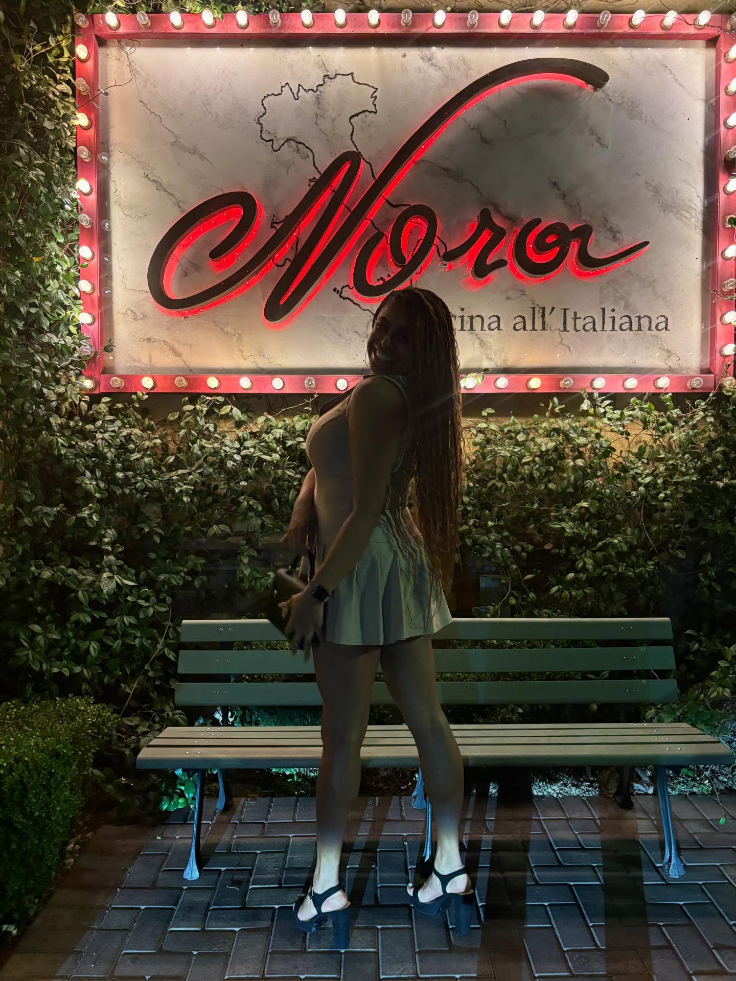 Remember when the boys used to do #WCW …don’t worry bout it, I’ll do it myself 🥂💕
#piscesszn #wce #birthdaygirl 3/19🥳