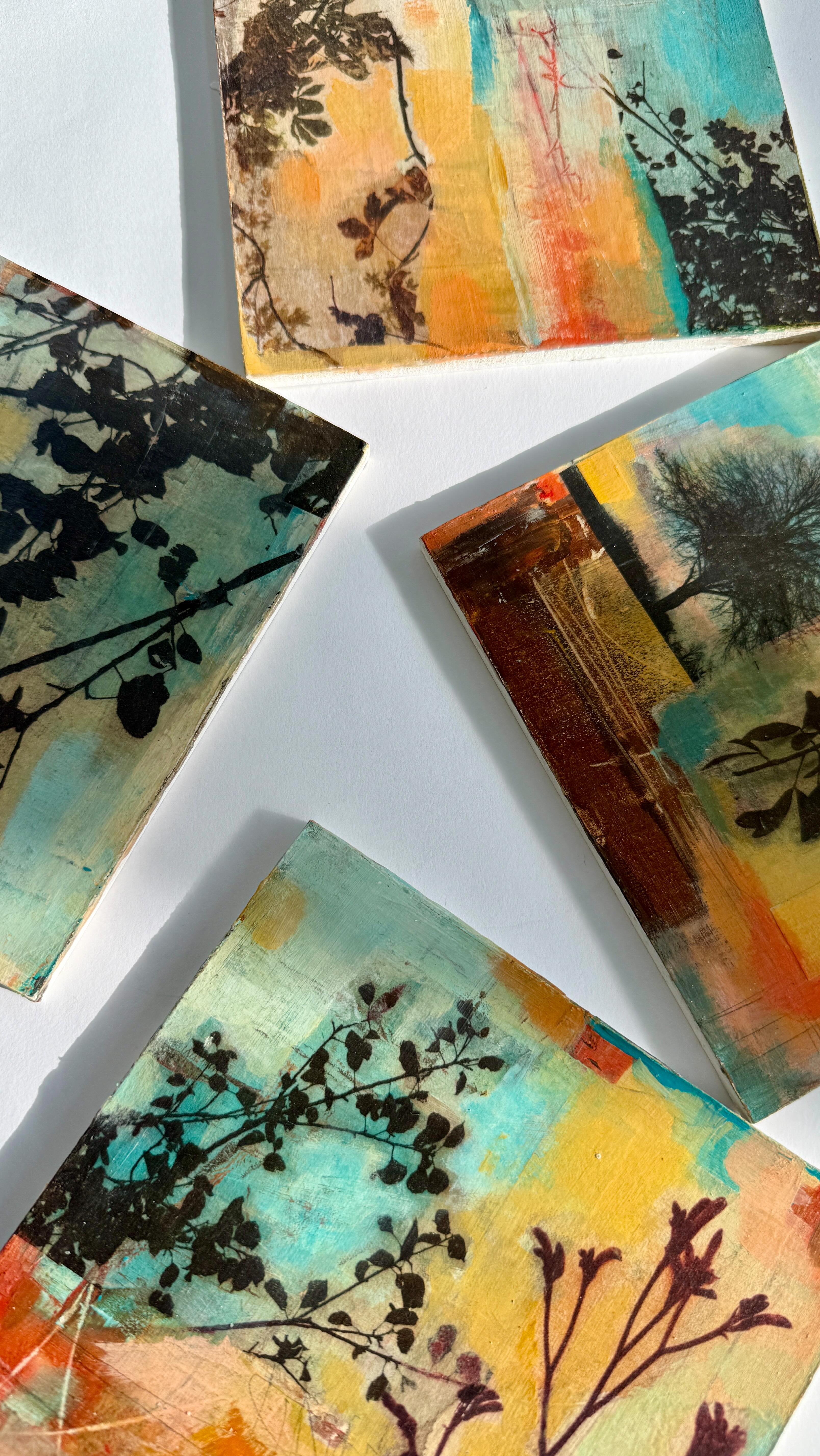 I needed to do this!
Today was such a joy with the sun pouring through the windows of my studio.
It made finishing these mixed media pieces that I made before we went away such a pleasure.
These quiet, golden studio moments… everything feels a little easier with a few rays!
So with a bit of buffing and a satisfying clunk when they fit perfectly into the beautiful hand crafted St Ives made by @trescollstudio frames these mixed media pieces were a delight to finish in this light.
And they are exhibition ready for upcoming shows happening soon. Follow along for updates. Who else enjoyed sun today in the northern hemisphere?!
Little moments like this matter don’t you think?