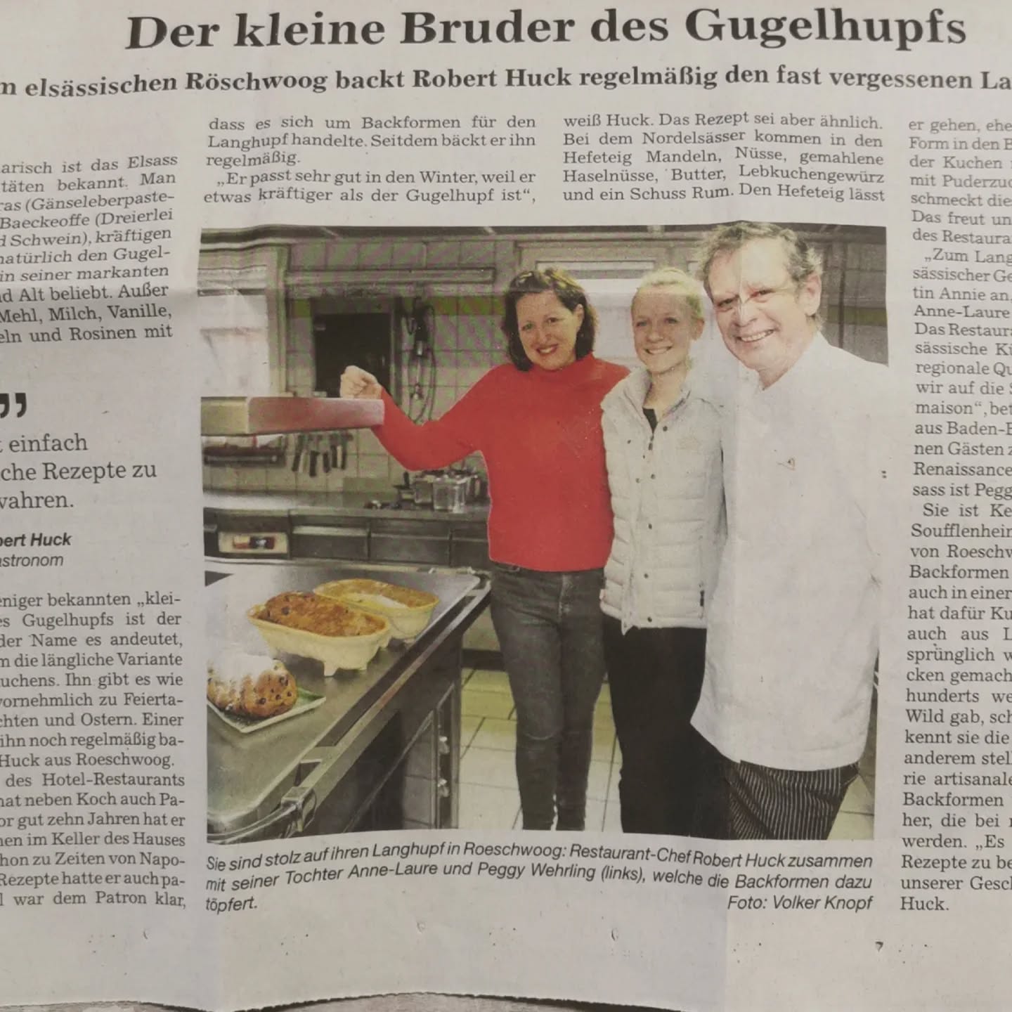 Notre reportage dans l'émission locale "rund um" sur le moule du Langhopf n'est pas passé inaperçu chez nos voisins allemands. Un article dans le journal allemand "Badische Neueste Nachrichten" nous met en valeur à travers ce moule en terre cuite et sa délicieuse recette souvent servi au petit déjeuner à l'hôtel-restaurant : " Au lion d'or" à Roeschwoog.