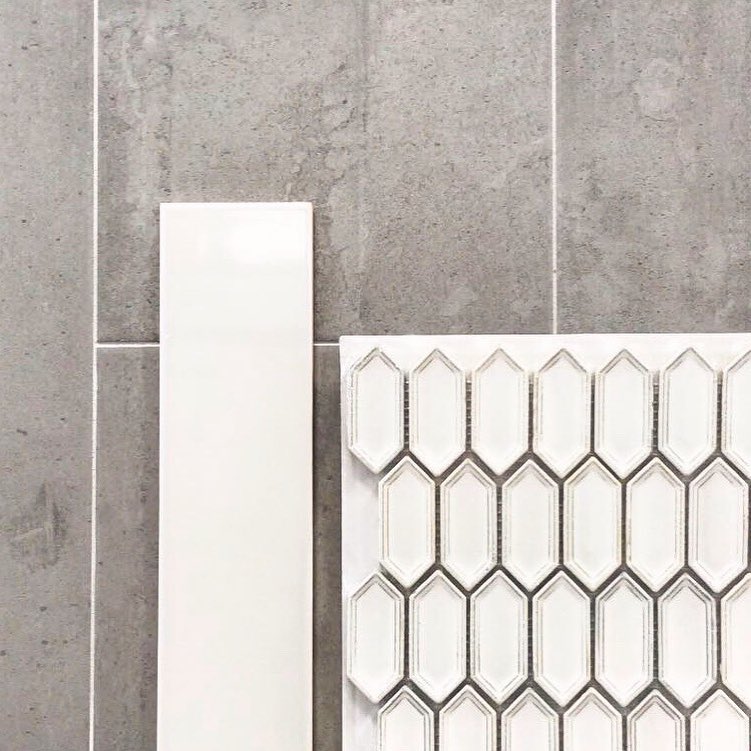 Design decisions are almost as hard as making life decisions. .
.
.
#flooring #tile #showertile #bathroomtiles #remodel #bathroomremodel #bathroomrenovation #neutralpalette #designdecisions #interiordesign #interiorlovers #interiordesignstudent #interior_and_living #interior_design #interior4inspo #concretetile #mosaictile #pickettile #designprocess #materials