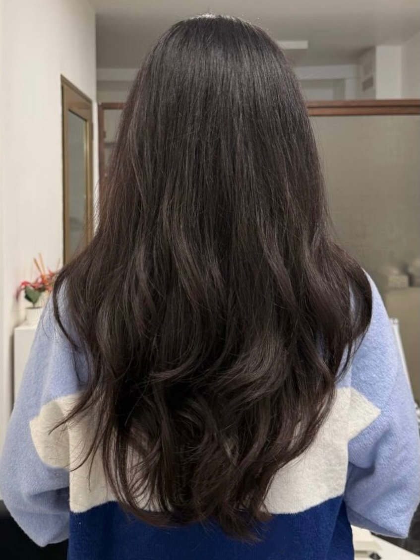 Perfect layers cut 🌸#sofia #haircuts