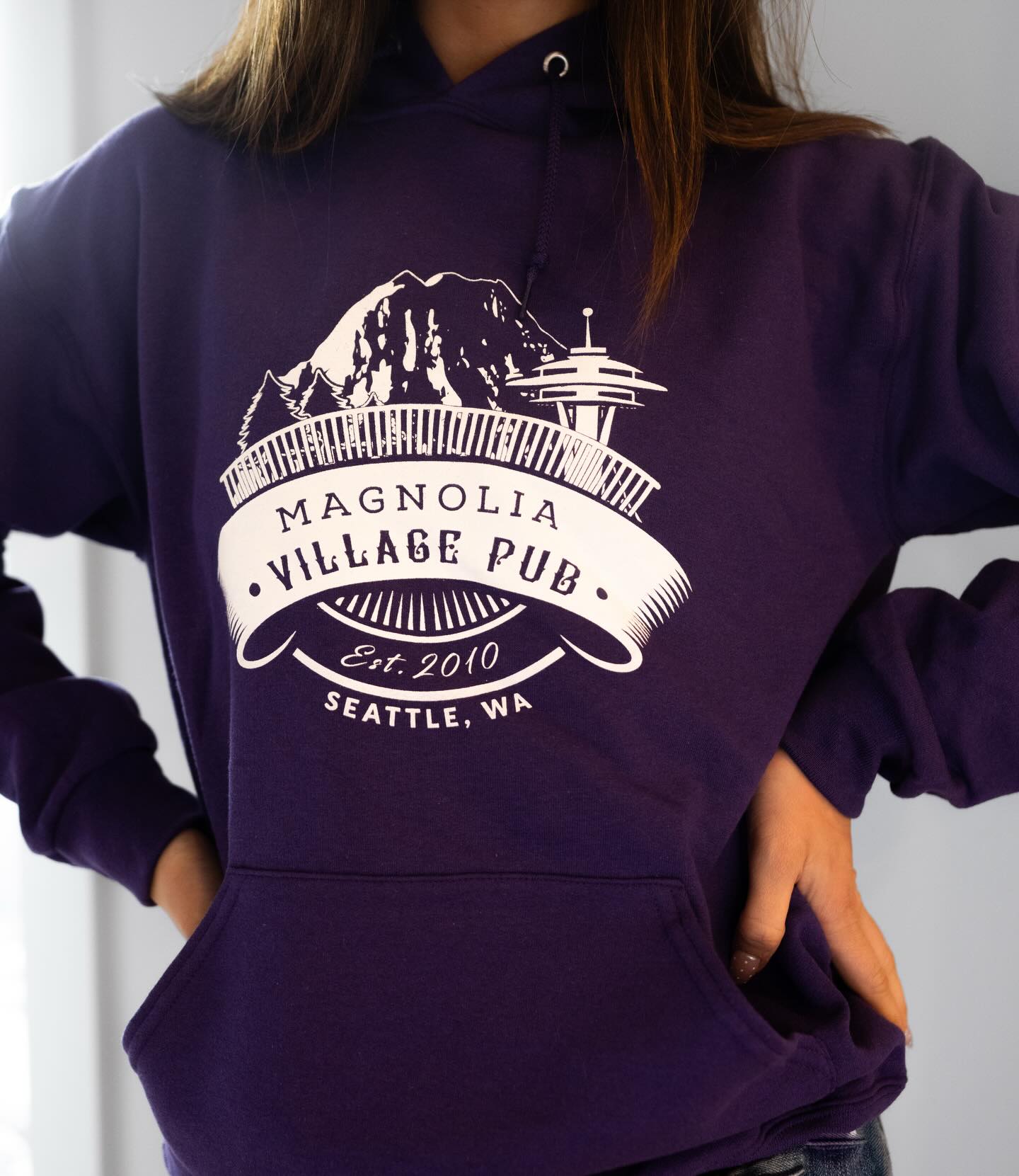 Stay warm in our pub hoodies! Available for purchase at the pub — ask about our other color options
#seattlepub #seattlefoodie #seattlefood #seattleeats #magnoliaseattle