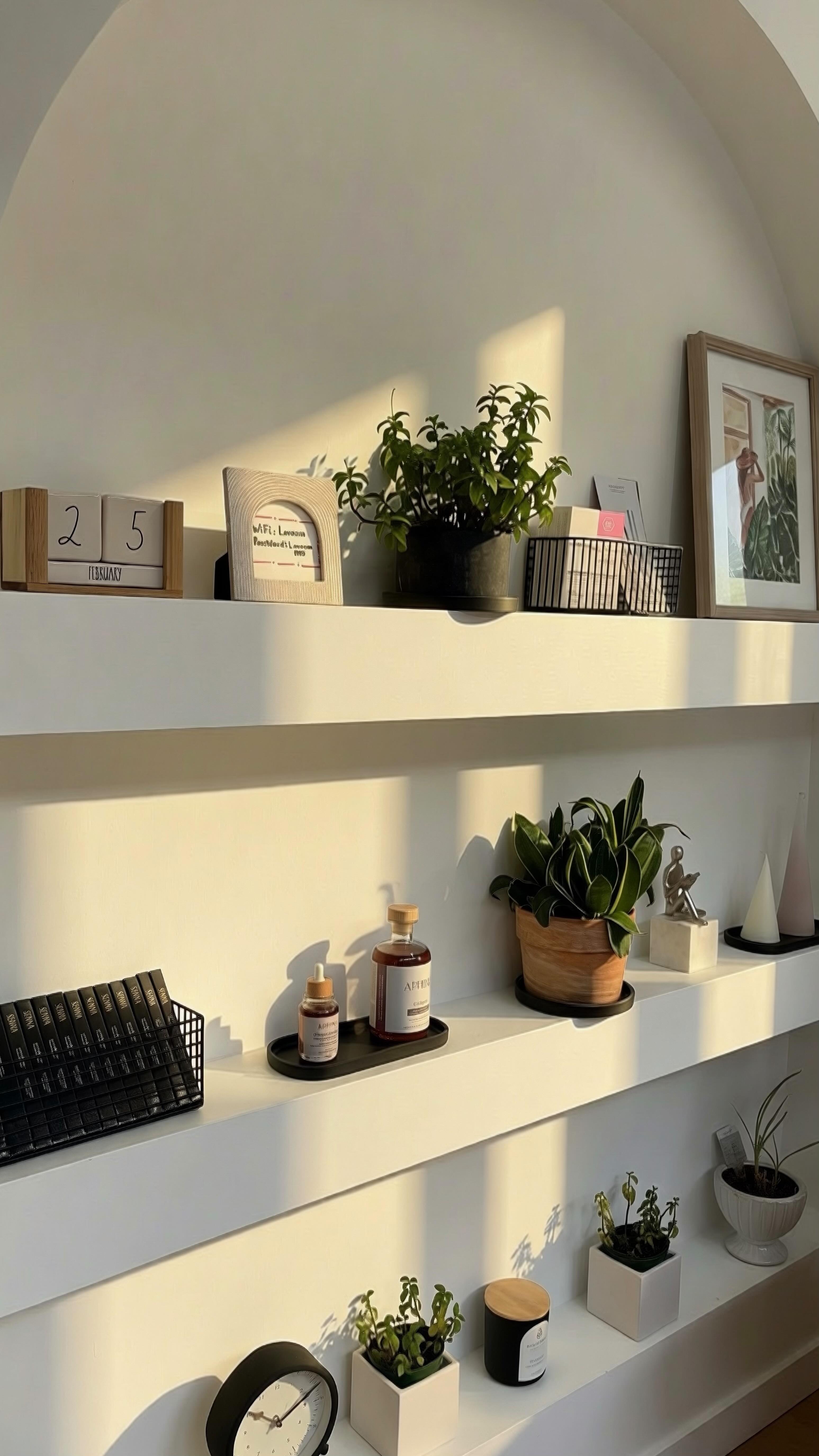 Instructions weren’t clear….oopps🫢
.
.
.
#brows #browartist #lavoomsalonyyc