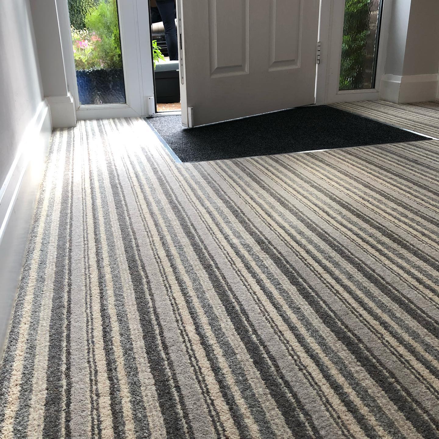 @brockwaycarpets Dimensions heathers stripe with entrance matting 🐑 🇬🇧 #brockwaycarpets #britishwool #campaignforwool #stripe #carpet #qualityfloor