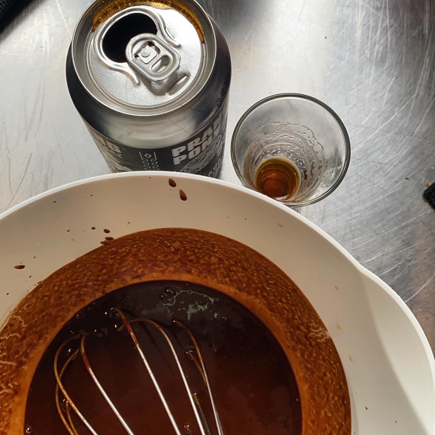 Something’s afoot 👀🤫😜🍺🍫