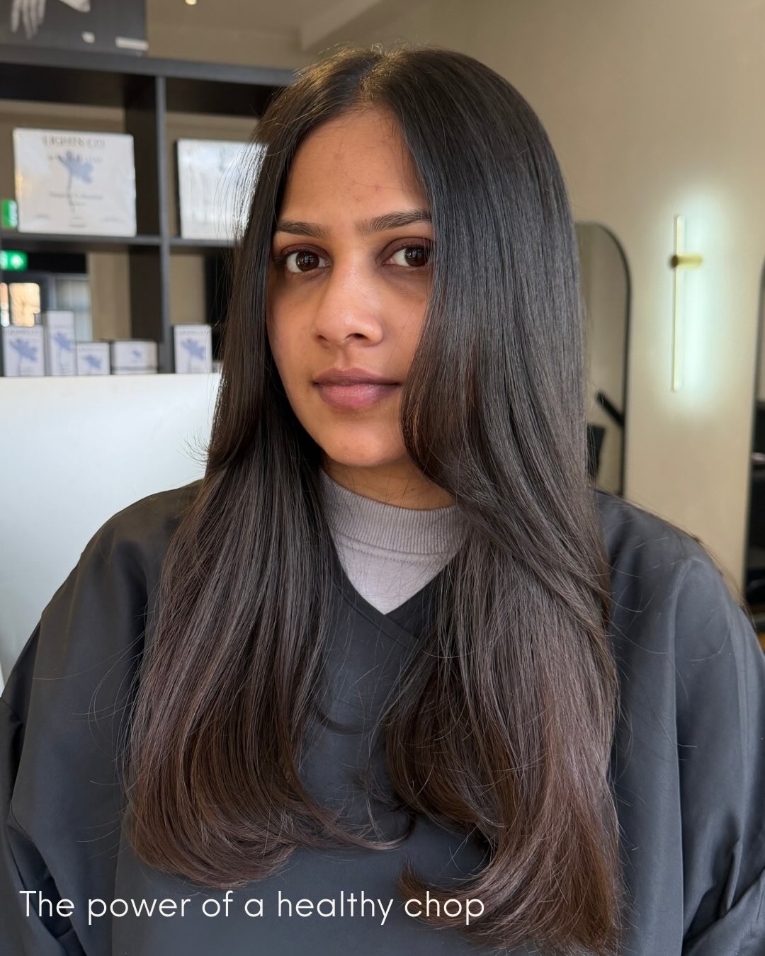 The power of a healthy chop ✂️
Removing length to bring back movement, shape and strength to the hair.
Sometimes the biggest transformation isn’t adding its refining.
Healthy hair will always be the goal.
Would you go for the chop?
#HealthyHairFirst #HairTransformation #ChelseyStoneSalon #PrecisionCut #HairChop