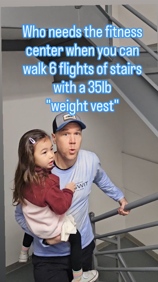 Getting in my work out while I was traveling.
Had a great time in #newyork at the @intersectwatchshow on Saturday and got to spend Sunday and Monday playing tourist with the family.
#watchfam #dadlife #entrepreneur #fitnesslife