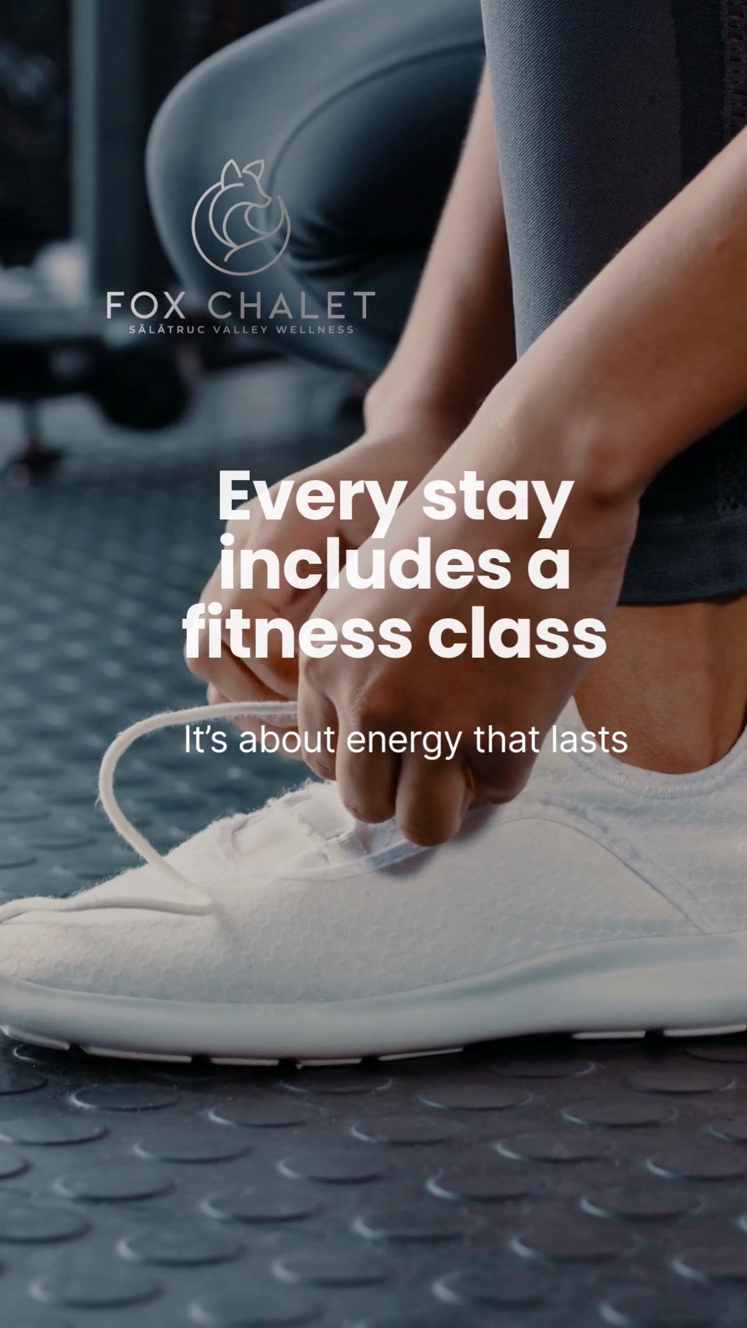 🇷🇴La Fox Chalet, pentru noi mișcarea face parte din experiență.
Fiecare sejur include o clasă de fitness din partea casei — un mod simplu de a aduce energie și echilibru în timpul șederii.
Iar pentru că vremea nu ține întotdeauna cu noi, avem The Barn — un spațiu dedicat mișcării, yoga și antrenamentelor, indiferent de sezon.
E despre energie de durată.
E despre grijă pentru corp.
🇬🇧At Fox Chalet, for us, movement is part of the experience.
Every stay includes a complimentary fitness class — a simple way to bring energy and balance into your time here.
And because the weather doesn’t always cooperate, we created The Barn — a dedicated space for movement, yoga, and training, no matter the season.
It’s about lasting energy.
It’s about caring for the body.
🔗// Learn more in our bio link
#FoxChalet | #FoxChaletBucovina | #Bucovina | #TheBarn | #WellnessTravel | #MountainRetreat | #MovementIncluded | #EnergyThatLasts #vacantainbucovina #pensiunebucovina| #RetreatRomania