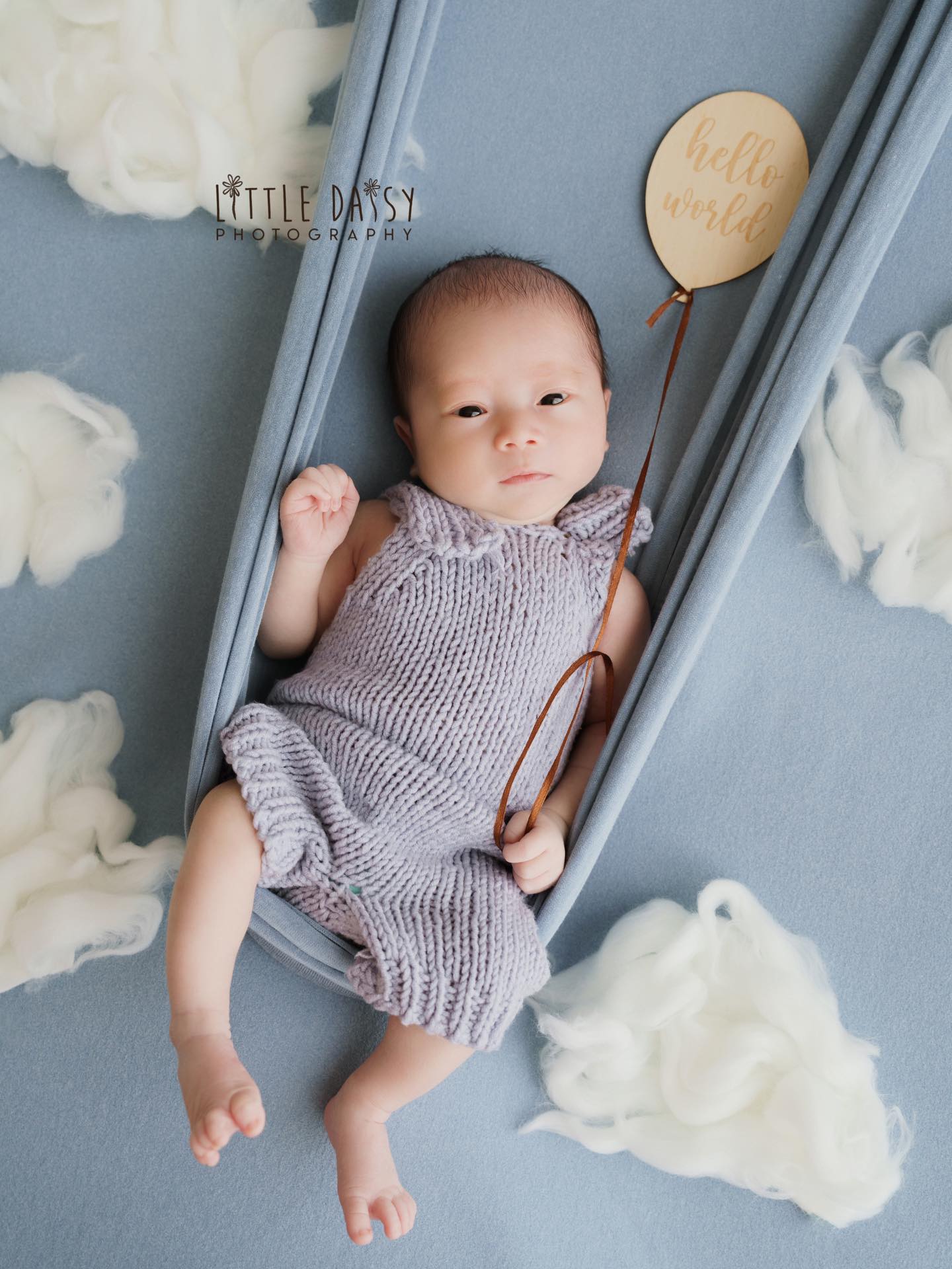 Floating on clouds! ☁️🤍
#sglittledaisyphotography #sgnewborn #sgnewbornphotographer #sgnewbornphotography #newbornsingapore
