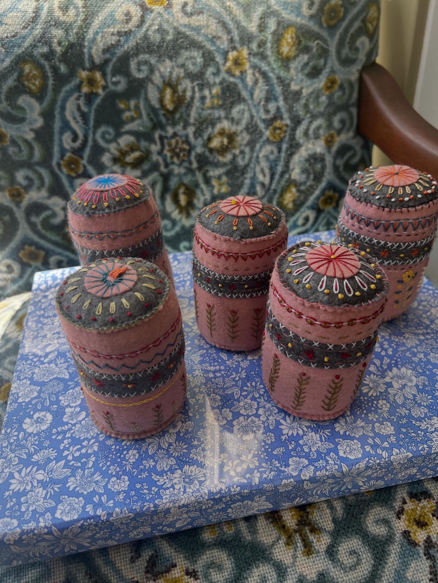 Well that was fun. I want to thank everyone that came along and supported my business. We had lots of laughs and made these beautiful @corinnefeltkits pincushions. I forgot to take photos of our other group but so happy to say that everyone finished their project. That’s such an achievement by us all. Even I finished. Some have been personalized with amazing extra stitches. Some of us did as per instructions. They are all beautiful. The next Sunday class will be on the 15th of March when we are making the @kirikipress bear. More details will be posted tomorrow. #embroiderynz #embroideryclasses