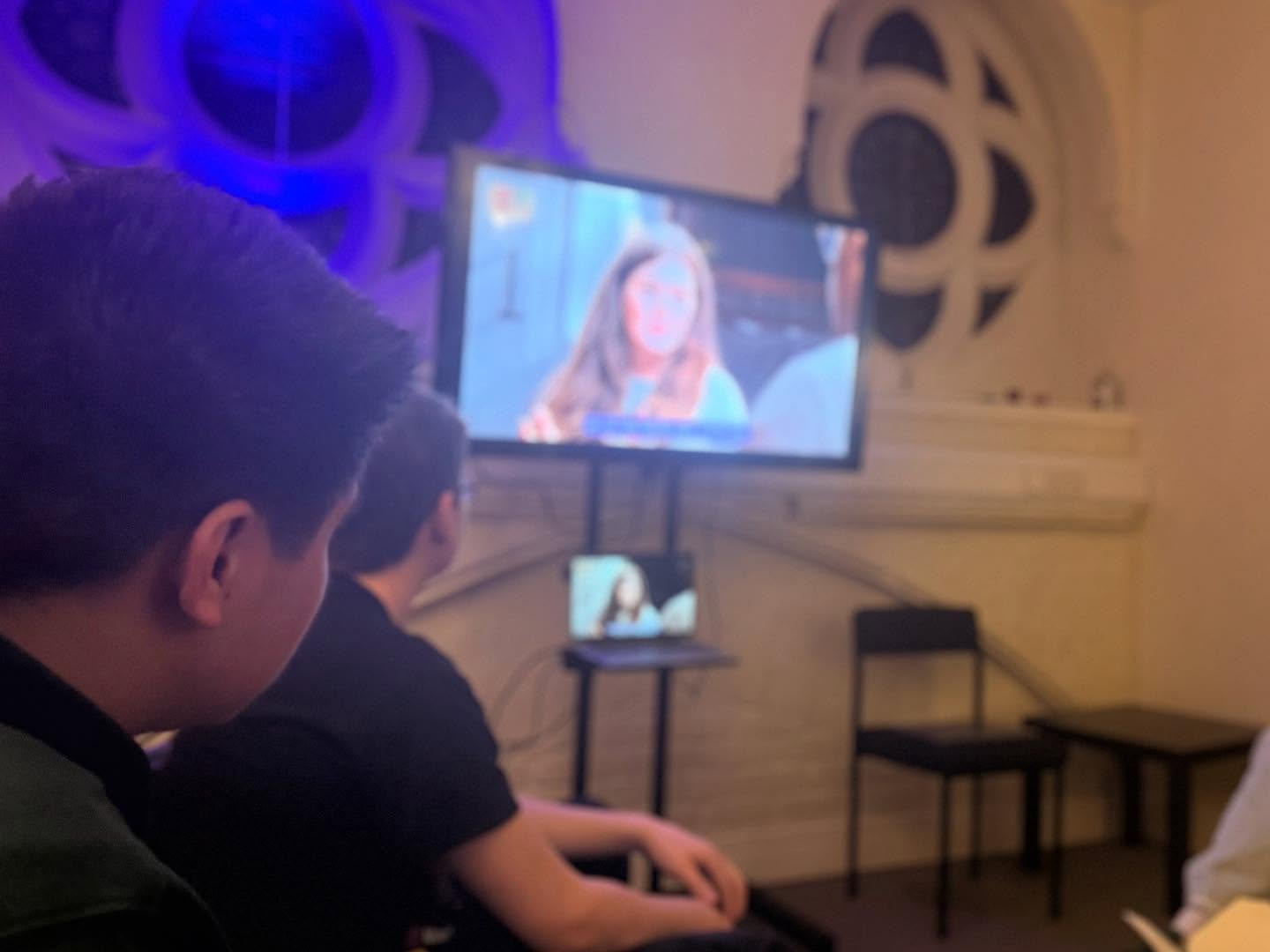 ❤️ The Table: our monthly gathering for young leaders from across the network. A place where young leaders connect, learn, and step into more. This week, we kicked off Young Leader Essentials from @youthscape . 🙌
#youthministry #anglican #youngleaders #youthscape #dioceseoflondon @dioceseoflondon @diolondoncypf