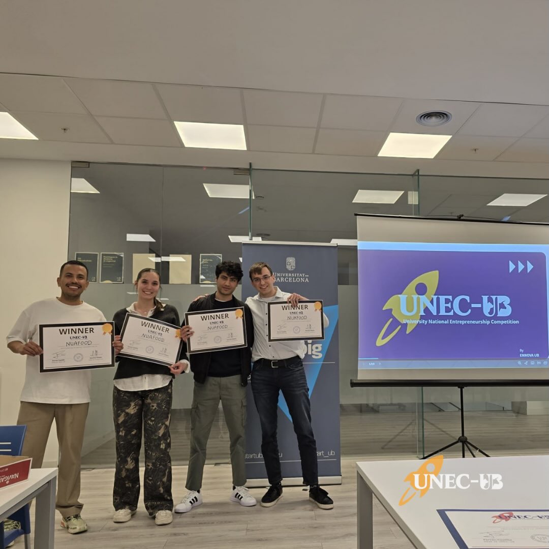 🏆 UNEC-UB 2026 | Proyectos ganadores
Después de una jornada que puso en valor el talento, la creatividad y el compromiso emprendedor de la comunidad universitaria, anunciamos los proyectos ganadores de esta primera edición de UNEC-UB 2026, propuestas que reflejan el potencial de la innovación joven para dar respuesta a retos reales desde la sostenibilidad, la optimización de recursos y la aplicación de la tecnología.
🥇 NuaFood
🥈 Hydrox
🥉 Cuídate IA
Enhorabuena a los equipos por el nivel de sus ideas, su trabajo y la capacidad de transformar iniciativas en proyectos con impacto.
#UNECUB #EnnovaUB #EmprendimientoUniversitario #Innovación #Startups