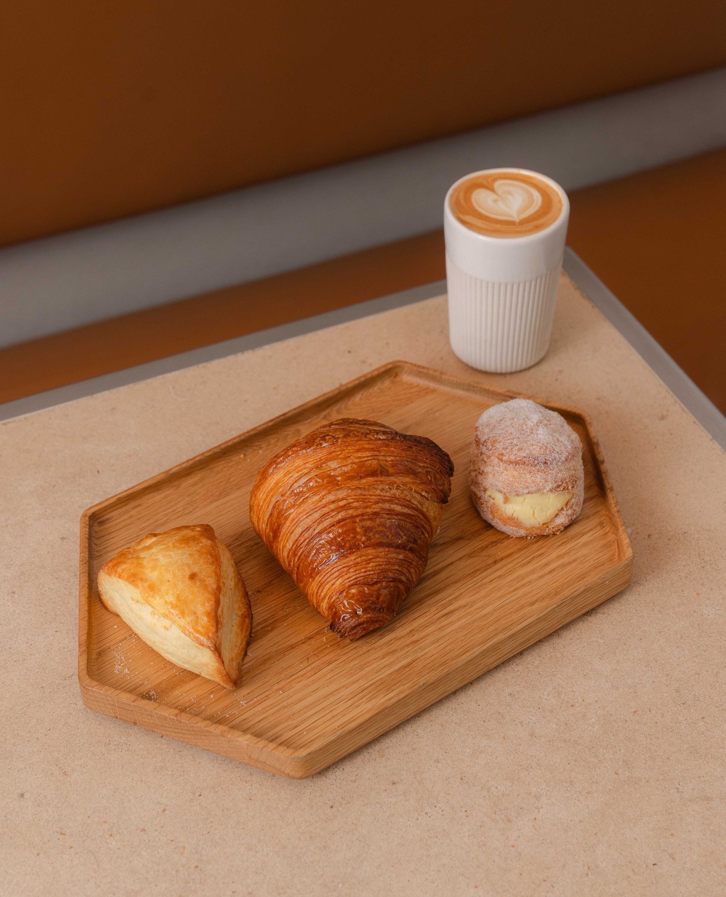 Bite of Burnaby starts today and our March combos are officially live.
⭐ Butter Croissant, Classic Scone, or Vanilla Croissant Donut + 8oz latte
⭐ Avocado Toast, Breakfast Brioche, or Breakfast Croissant + drip coffee
⭐ Chicken Caesar Avocado or Classic Italian + Americano
⭐ Any individual dessert + Americano
All March long. Brentwood only. No better excuse for coffee and something delicious.
#SVBakery #SmallVictoryBakery #BiteofBurnaby