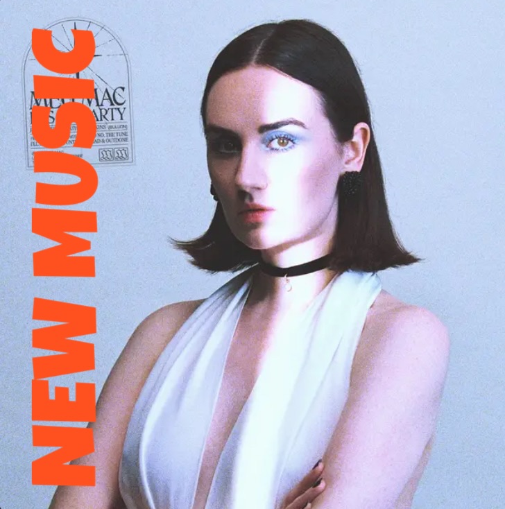 The Waxx Lyrical Mixtape has been refreshed, rejigged and spiritually reupholstered. Lucky it’s not waxx, it’s hot enough to warp a turntable. 🔥🎛️
Fresh cuts from new albums by Meg Mac, Gorillaz and James Blake lead the charge, flanked by absolute killers from newcomers 1000 Rabbits and The Jungle Giants, Lana Del Rey, Sorry, Jorja Smith, Horse, Temples, Fcukers, sombr, Miss Kaninna, Mia Wray and… honestly… heaps heaps more.
Text someone this to someone along with “have you heard this?” at an unreasonable hour.
Link in bio. Go repair your algorithm in the best possible way. 🎧