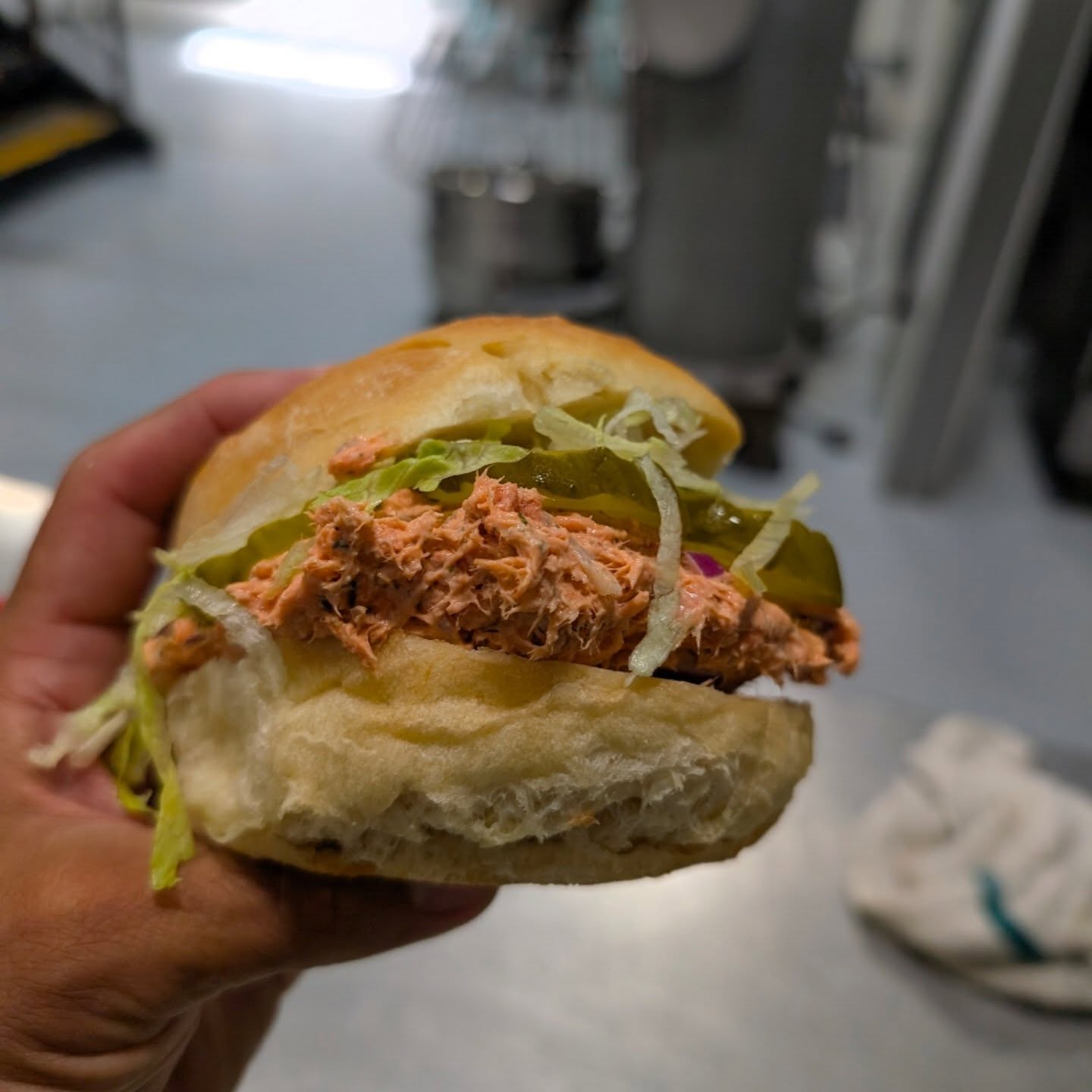Westcoast Willy salmon sandwich on fried or baked Bannock.