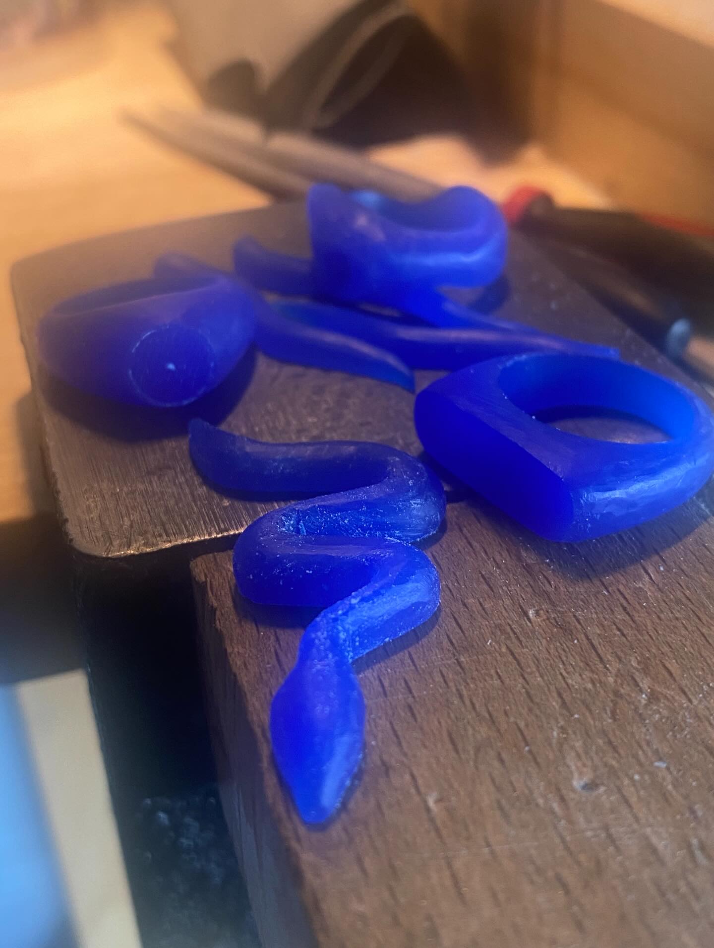 Studio time at Silver by Golden is where instinct leads and form follows.
No plan, no sketch — just wax, hand tools, and the quiet emergence of a slithering snake.
A growing devotion to the discipline of wax carving and the poetry of making jewellery by hand.
#silverbygolden #waxcarving #finejewellery #jewellerydesign #handcrafted