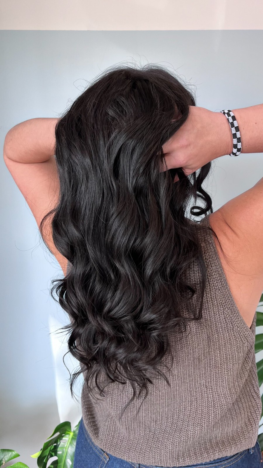 A glimpse into the vibes at Kris & Kierst. Our goal has always been to create a space thatβs safe, welcoming & a warm sanctuary for you to relax and enjoy yourself. π
#rochesterny #rochesternysalon #rochesternyhairstylist #hairsalon #salonvibes