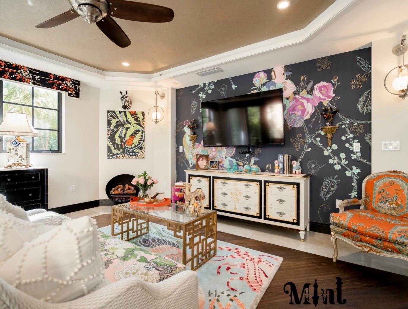 This is one of my most favorite designs ever- my previous bedroom! If you love what you see and want to shop this look-
Comment SHOP below to receive a DM with the link to this post on my LTK ⬇ https://liketk.it/5Xbc8