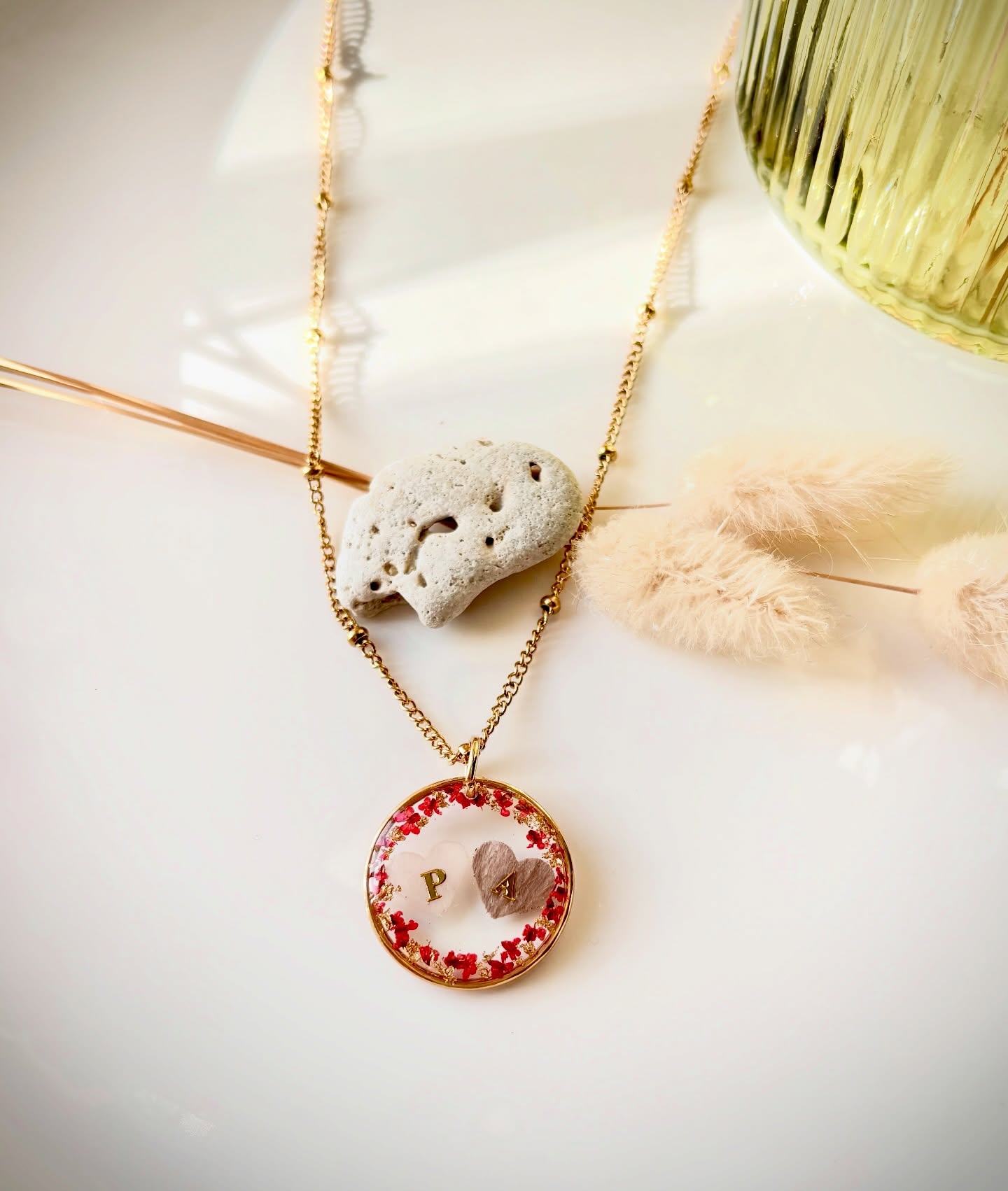 Ils sont revenus vers vous ✨✨
Voici quelques unes des merveilles que dont vous m’avez confié la réalisation ces derniers jours.
C’est toujours avec beaucoup d’émotion que j’aime les créer et savoir que vos êtres chers reviennent vers vous 😍
#hamanas #petmemorial #bijousouvenir #bijoucommémoratif #atelier