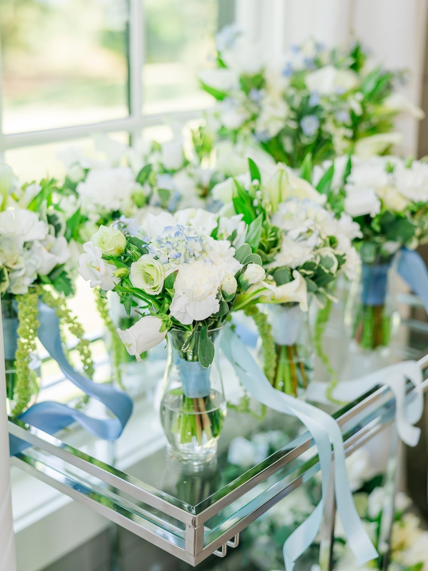 Our bouquets are a reflection of each brideās personality, with notes of her smile and hints of her beauty.
We curate and design each bouquet with our clients in mind, and take immense pride in marrying each coupleās taste with our own natural garden style.
Photography | @amandahornephotography
Venue | @overlookfarms
Videography | @filmsbyjoshstan
Wedding Planner | @krf.barkley
Florals | @powellsbouquet
HMU | @hmubytessmckinley
Cake | @sophie_cheffy
Caterer | @ursulas_catering_
Bartender | @premium_pours
Violinist | @sophiebrintwages_violinist
Band | @blackberrybreezeband
Rentals | @eleganteventsal @auburnproductions
Second Shooter | @lovelegacystudios
Getaway Car | @royalrides4u
#bridalbouquet #weddingflorist #alabamaweddings #georgiaweddings #powellsbouquet