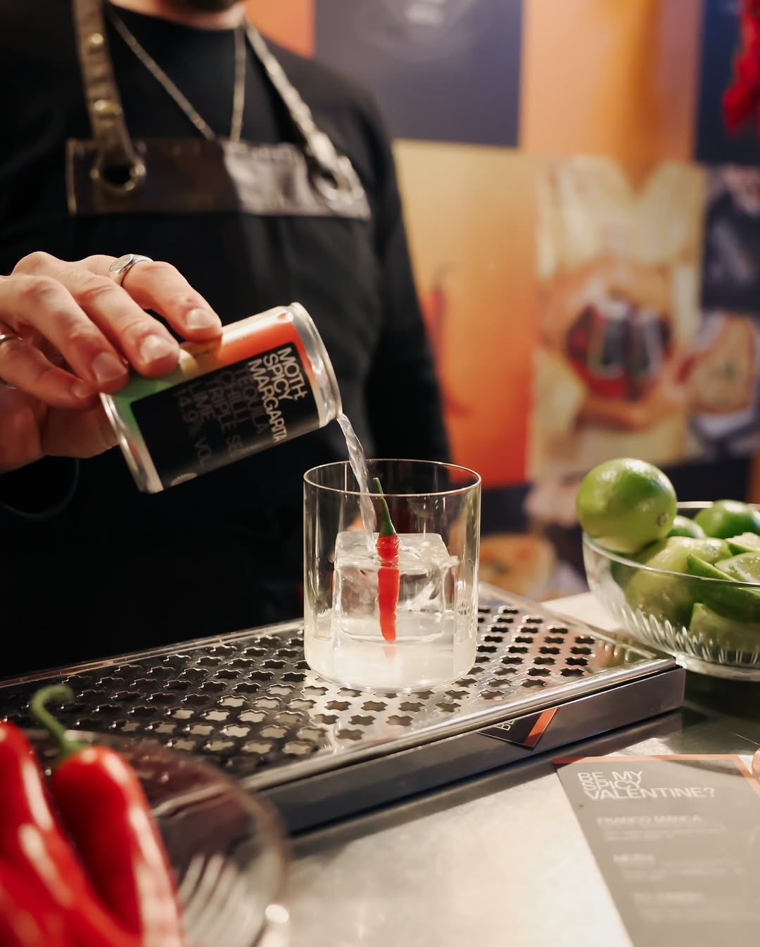 Spicy Margarita by @mothdrinks 🌶️
@headsheartsandtails
#ice #chilli #clearice #spicy #spicymargarita