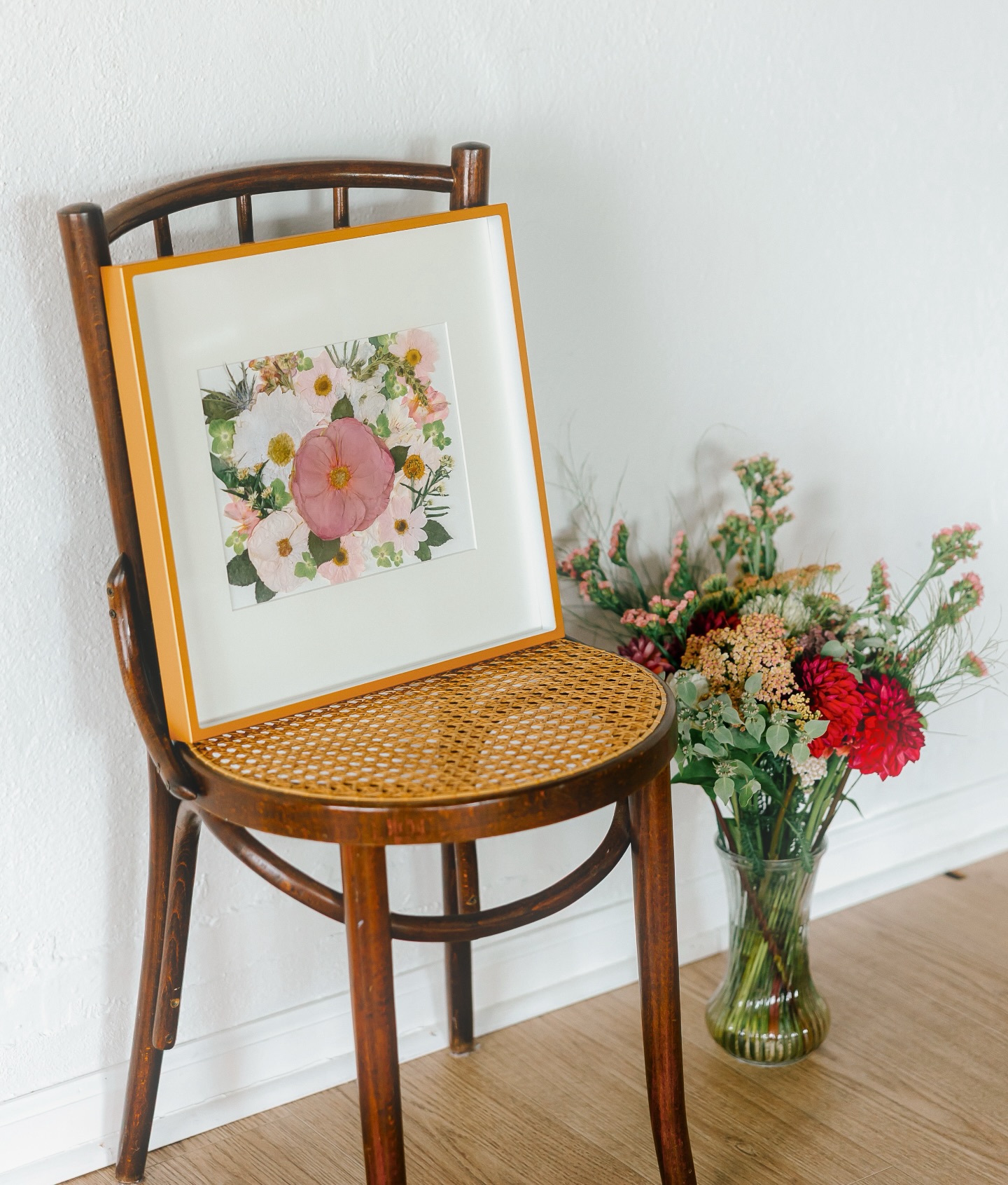 Spring is starting to peek through here in Tennessee and it has us dreaming of all the beautiful blooms that are just around the corner 🌞🌿🌸 We hope everyone has a wonderful weekend!
Spring brides, if you’re hoping to have your bouquet preserved, we would love to create something special for you. Reach out soon to reserve your spot 💌
#weddingbouquetpreservation #pressedflowers #preservedflowers
pressed wedding flowers, wedding bouquet preservation, pressed wedding bouquet, flower preservation, bouquet pressing, pressed floral art, bridal bouquet keepsake, wedding flower keepsake, real flower artwork, custom flower preservation, hand pressed flowers, heirloom bouquet art, wedding day flowers, bridal keepsake, timeless florals, dried wedding flowers, flower pressing artist, custom floral frame, preserved wedding florals, handmade wedding keepsake