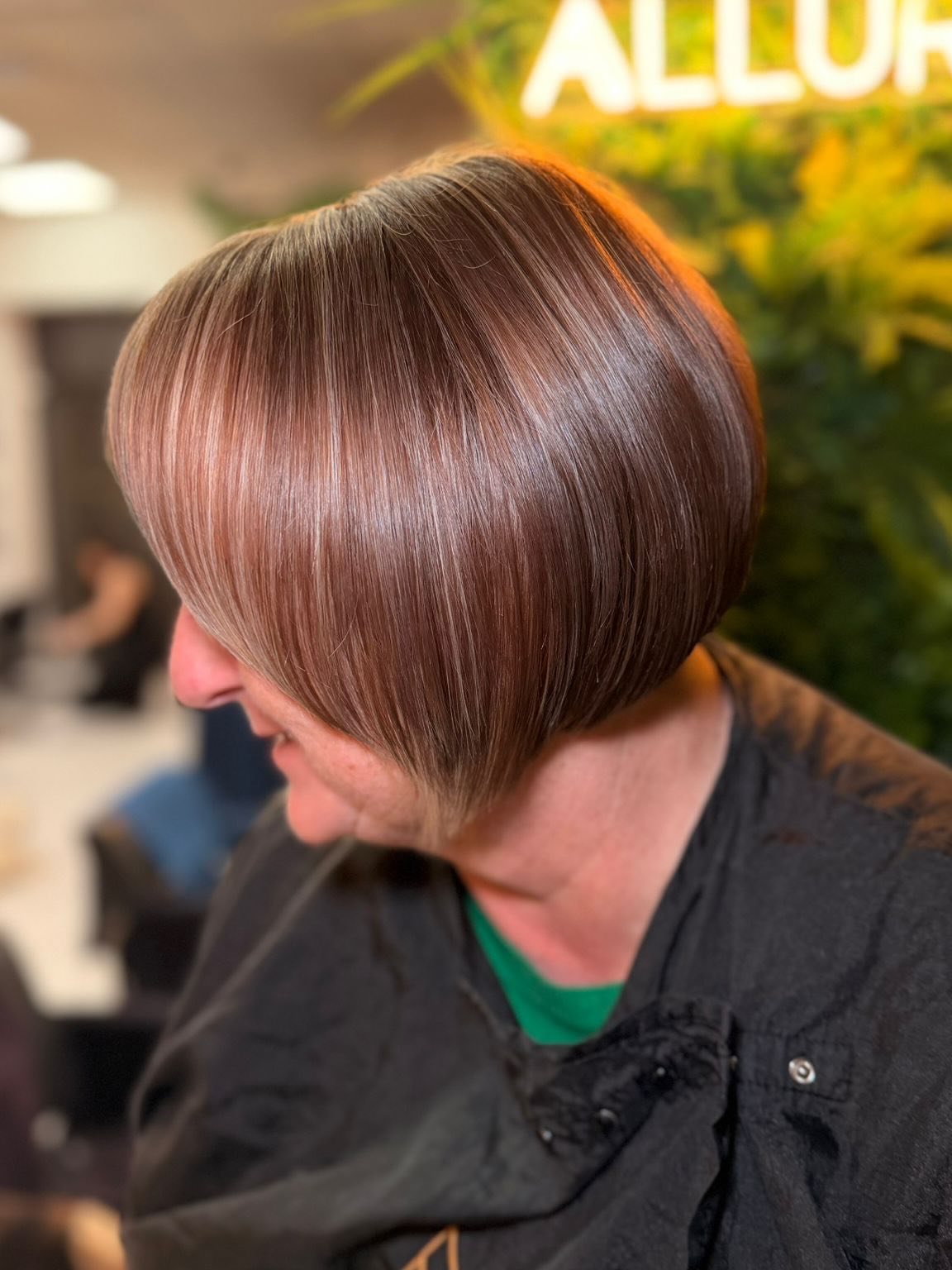 ✨Grey blending isn’t about covering your natural colour — it’s about working with it beautifully.
Many women feel they have to either colour every 4 weeks or simply let the grey grow out and hope for the best. In reality, there’s a much softer, more considered way to transition.
This lovely client is growing out a short crop and moving towards longer, softer hair ready for her son’s wedding. Rather than fighting the natural white coming through, we’re gradually cooling previous warmth and refining the tone at each appointment so everything blends seamlessly together.
The aim isn’t to match the grey or hide it completely, but to soften contrast, reduce maintenance and create colour that grows out elegantly and naturally over time.
If you’re beginning to think about embracing more of your natural colour but still want your hair to feel polished and intentional, this is a conversation we have with many of our clients in salon.
You’re always welcome to ask us about grey blending at your next appointment or message the salon for advice on where to start, by Salon Director Charley✨
@lorealpro @lorealpro_education_uki