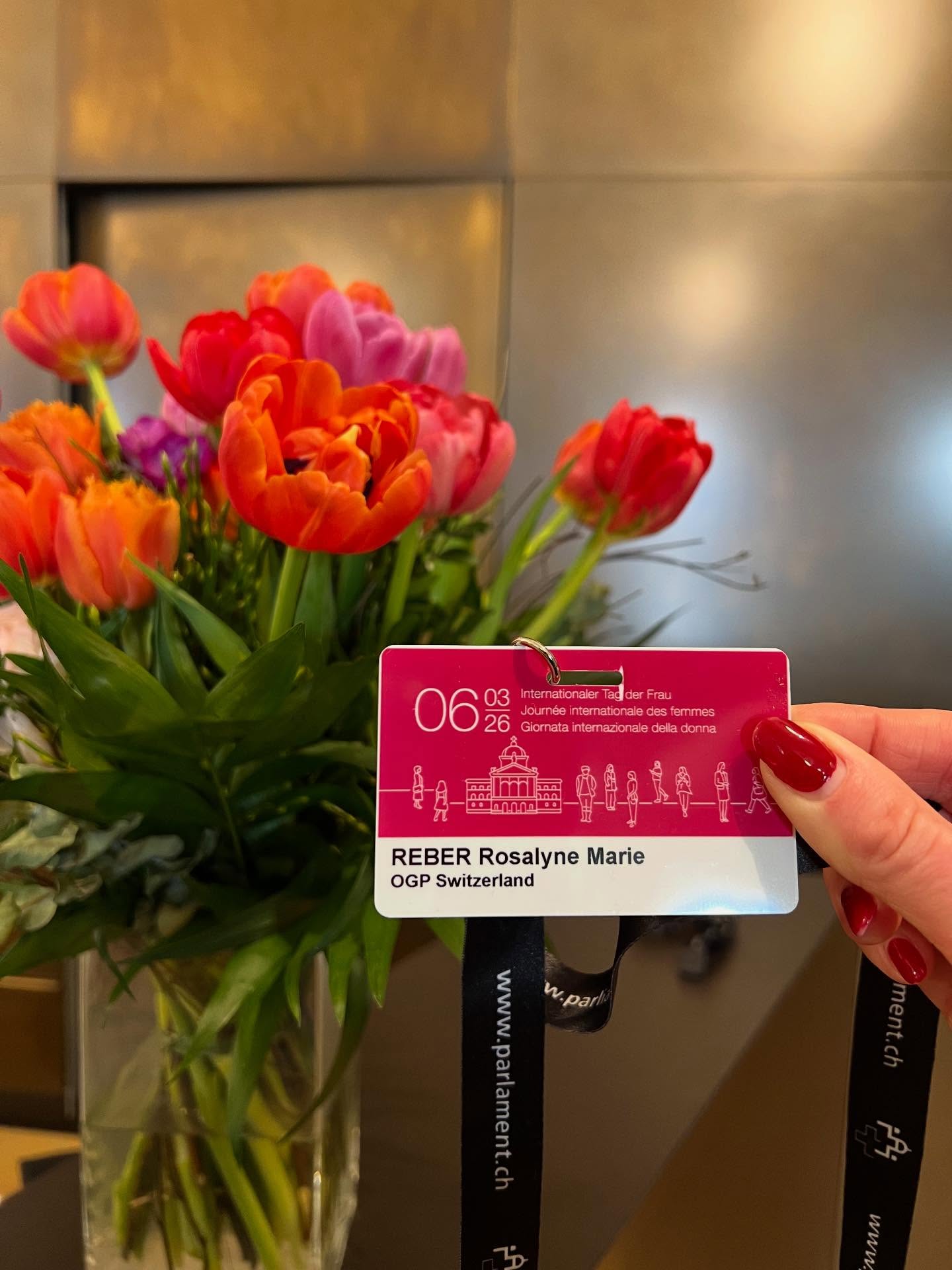 Tag der Frau im Bundeshaus zum Thema Frauen und KI: Zukunft gestalten zwischen Potenzialen und Risiken.
