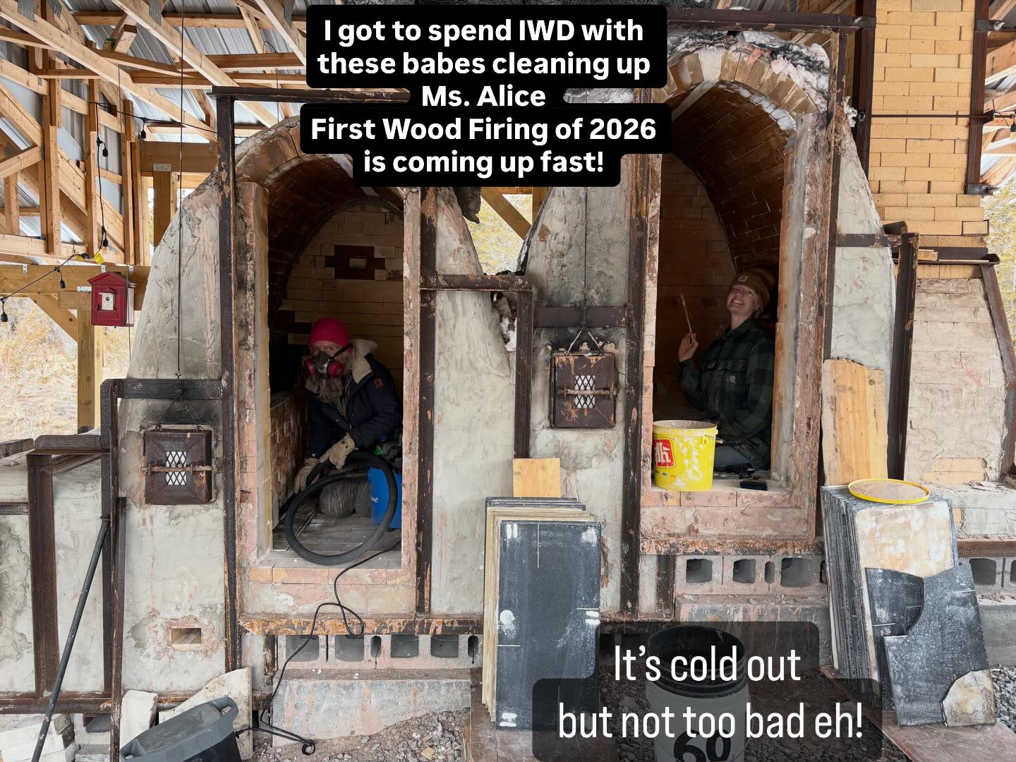 🌱Spring(ish) is in the air (false spring as all Canadians know 🇨🇦- but still it’s in the air!)
I was lucky to spend the day with these potters prepping the Noborigama Kiln for her first firing of 2026 in a couple weeks🔥.
We have a few spots left (3) for the June Firing check out the link in our bio and Come afore With Us!
Found a little pot still in the bag wall from the last firing. Xoxo Abby 🏺.
#woodsodafired #woodkiln #womenwhowoodfire