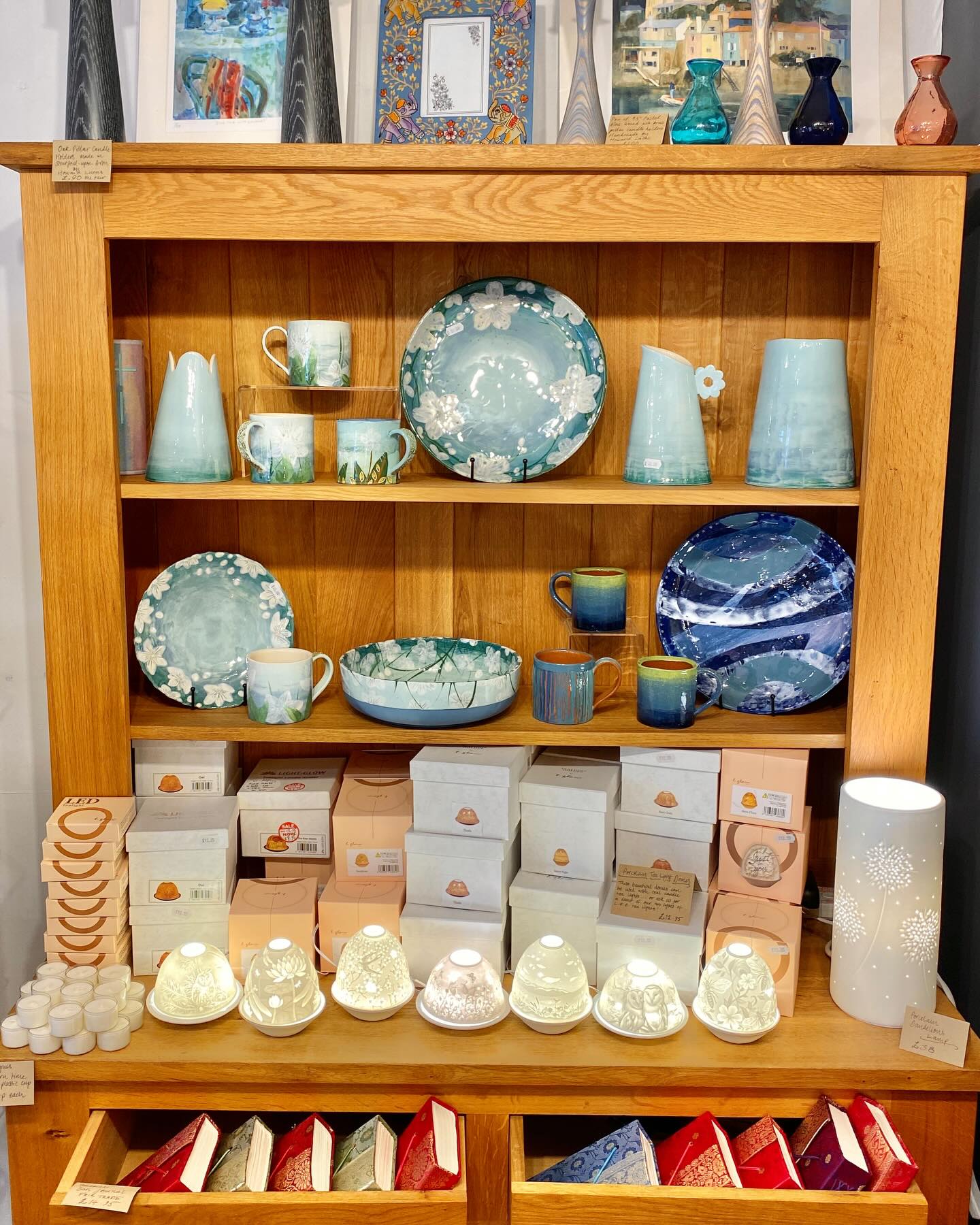 A lovely new collection of work by local ceramicist Lisa Adcock @speckledhendesigns
An extra special Mother’s Day gift perhaps? How well behaved has your mother been??
🌷🌿🌷
Currently open Tues-Sat 10am-4pm
🐎⚠️Notice⚠️🐎
Cheltenham Festival Race Meeting:
Traffic through town is worse than usual mornings and evenings, however, come in the middle of the day and it’s nice and quiet. Too quiet if you’re trying to run a business. Please come!
Swift Art & Design
18 High Street
Winchcombe
GL54 5LJ