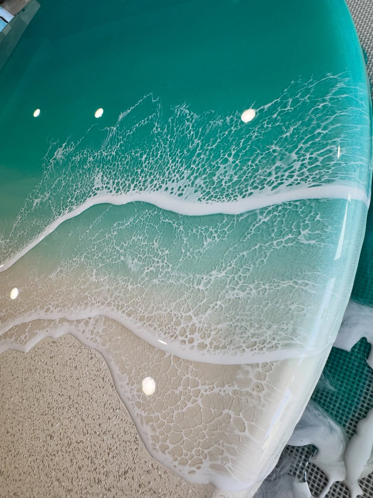 WIP
50cm Clock base almost complete.
@justresinart Ocean Cote being amazing as usual.
#beachhousedecor #resinwaves #resinbeach #perthsmallbusiness #beachclock