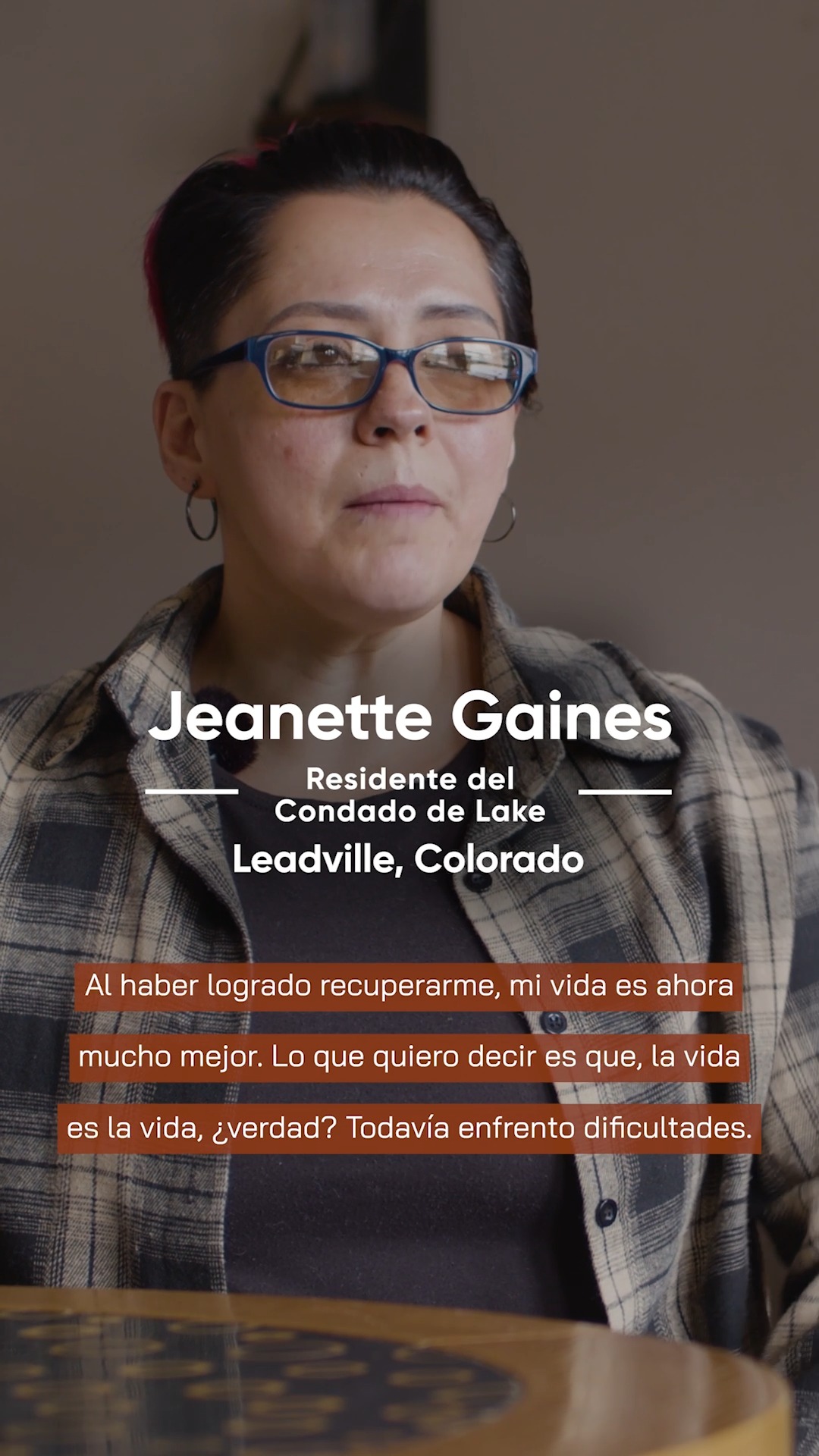 La vida de Jeanette en recuperación no es perfecta, pero es plena.
Después de años de luchar contra el consumo de sustancias, ahora está presente para sus hijos, hermanos, nietos y para sí misma.
Comparte cómo el hecho de entrar en recuperación le ayudó a reconstruir relaciones, dar ejemplo y afrontar los retos de la vida sin recurrir a las drogas ni al alcohol.
Porque incluso cuando la vida es dura, sabe que es lo suficientemente fuerte como para superarla.
Encuentre recursos locales para la recuperación en communitycompass.co/resources
#Recuperación #ApoyoEntreIguales #RecuperaciónEntreIguales #SaludMental #eagle #silverthorne #breckenridge #frisco #aspen #glenwoodsprings #basalt #leadville #vail #carbondale #edwards #avon #silt