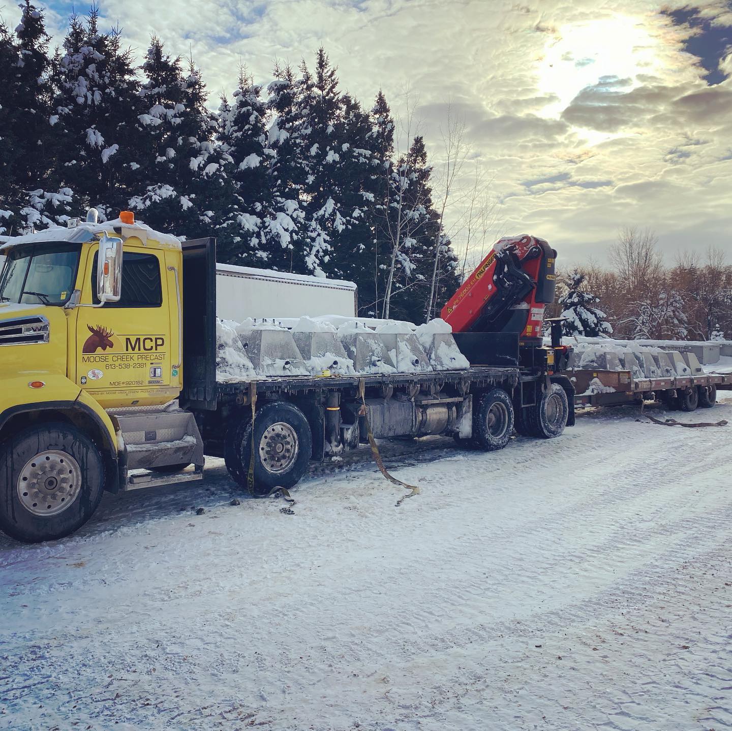 January 2021 has been a busy one! Our western star delivering another full load of temporary light bases for the city of Ottawa! #MCP #moosecreekcementproducts #ottawaconstruction #precastconcrete #winter #concrete