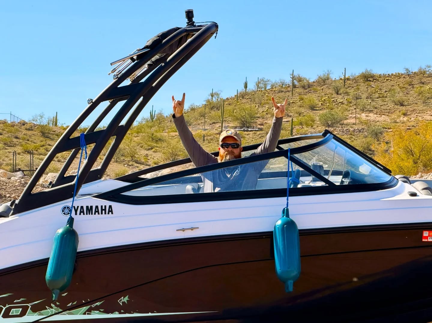 We had a great time with @saltyscubasquad rescuing this anchor! ⚓ And a thank you to @captainpicklesboatrentals for letting us borrow a boat 💙 We hope to see you guys out on the water soon!
•
•
•
#boatlife #sailing #powerboating #scubadiving #thingstodoinarizona
