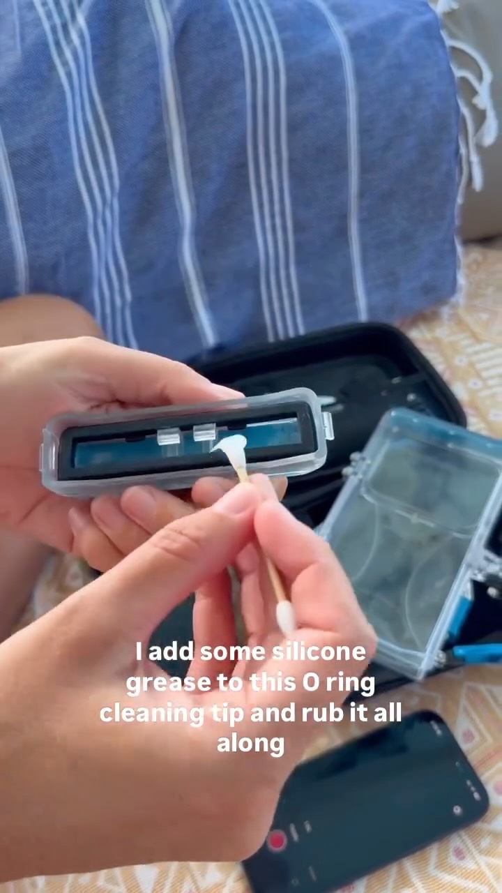 Before every dive, check this one thing 👇
A dirty O-ring gasket is the most common reason underwater housings leak.
Sophie shows how to properly remove, clean, and inspect the O-ring on the ProShotCase so you can dive with confidence and keep your phone safe underwater. 🌊📱 #proshotcase #underwaterphotography #proshotadventure #tidalmask
