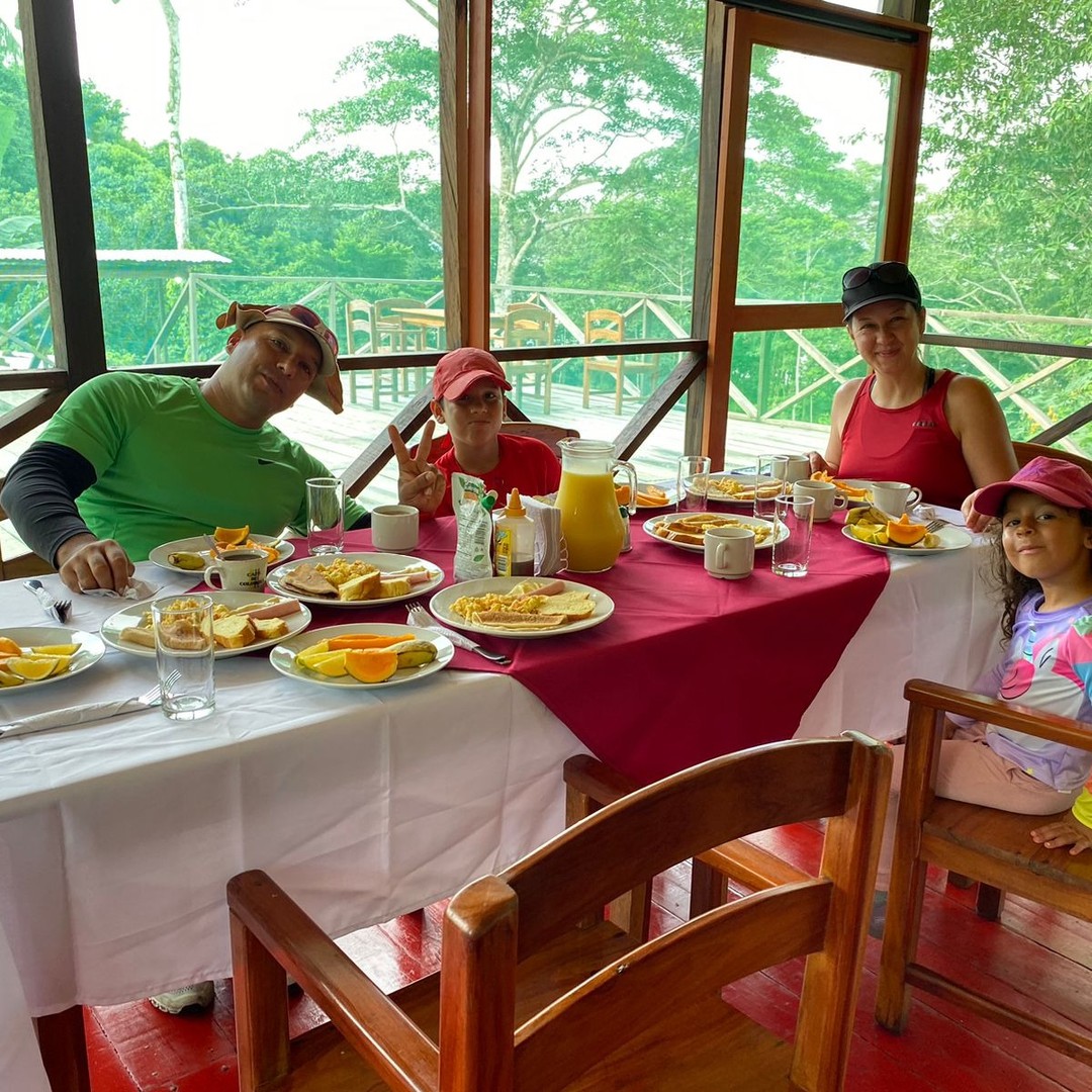 Nuestros viajeros en Amazon Acaí Lodge