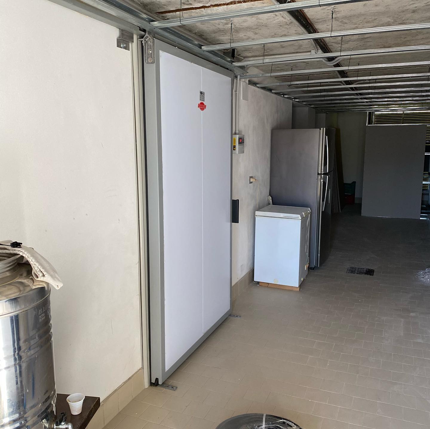 Nuove celle frigo per l’azienda Ovipiù srl @ovopiu - Teano (CE) #guttoriellocostruzioni #work #job #impresaedile #building #instagram