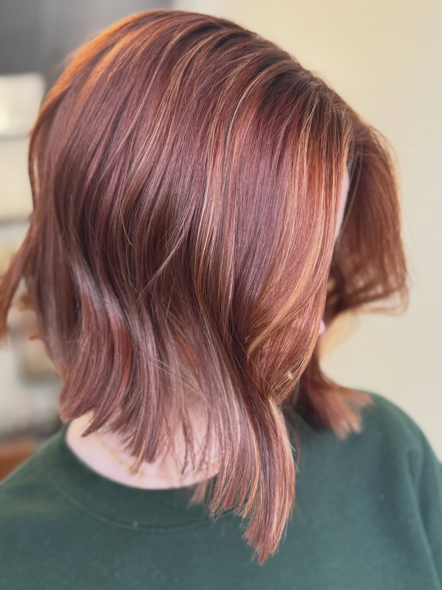 When she says she wants to be more red copper.
♥️🧡Say no more, my friend. 🧡♥️
I pulled old darker color out utilizing Kenra’s new Lifting Creme. Then gave her a stunning dimensional red copper. Peep that fresh cut too 🤩
#levelheadedhairdesign #kenraprofessional #redhead #sumnerhairstylist @mrs.amandaleigh