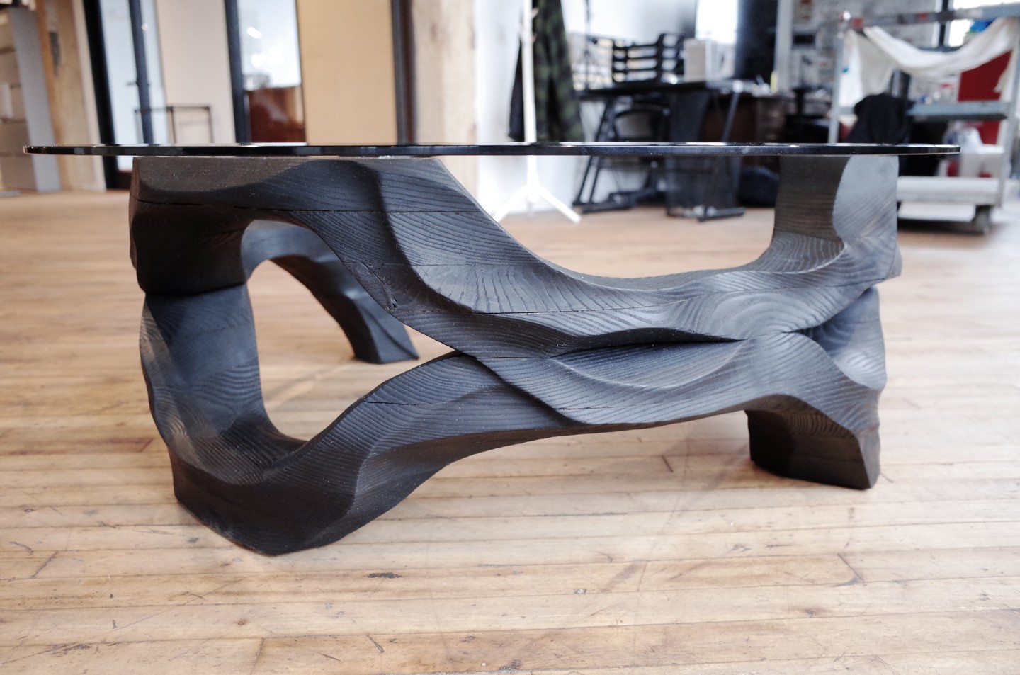 Available now. Message for details. Photo credit to @nichimself
White ash finished with shou sugi ban
16"h x 48"d
.
.
.
.
.
.
.
.
.
#art #sculpture #design #powercarving #arbortech #stihl #chainsaw #interiordesign #furnituredesign #cbus #columbus #ohio #columbusohio #sculpture #coffeetable #onlyincbus #arbortechie #saburrtooth #shortnorthartsdistrict #franklintonartsdistrict