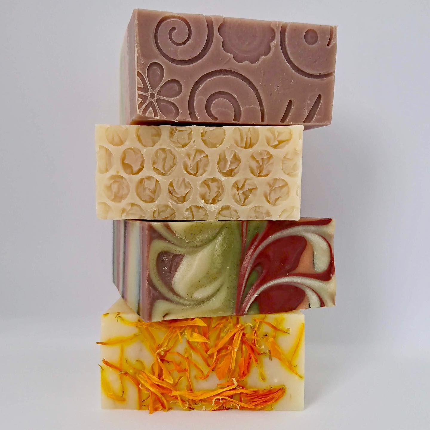 Check out these amazing soaps from @baresoapnz .
I’ve been lucky enough to establish and be the sole designer on their brand since day dot.
.
New website coming soon, so watch this space! 🙌🏻🧼 .
.
#barenakednz #barenakedsoap #barenakedsoapnz #wanaka #wanakasoap #wanakasoapsandbalms #naturalingredients #handmade #supportlocal #graphicdesign #branding #advertising #identity #graphicdesigner #wanakadesigner #threethirds #threethirdsdesign @threethirdsdesign