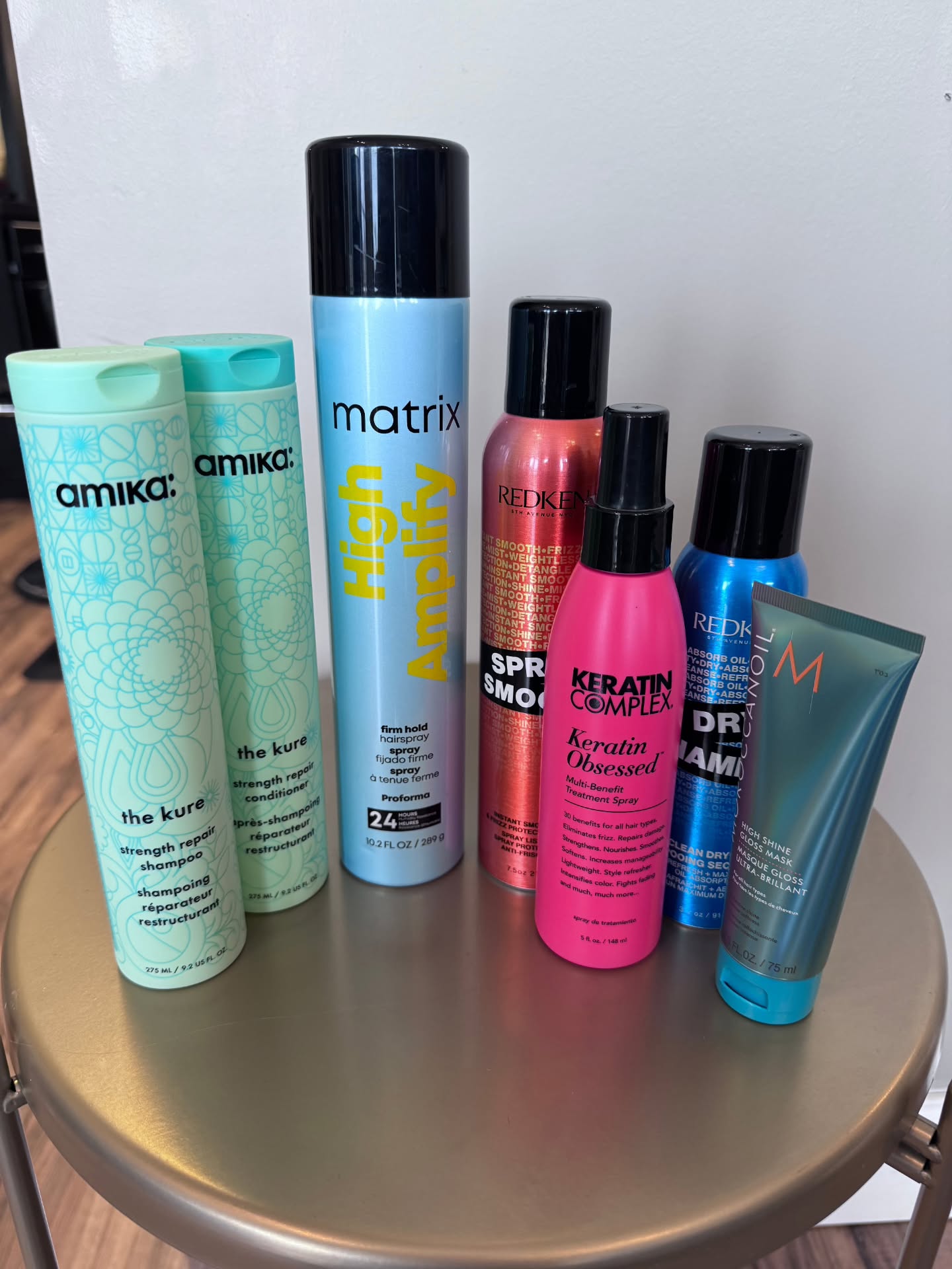 ✨ STUDIO BELLA GIVEAWAY ✨
We’re giving away not one, but TWO baskets — a Women’s Basket and a Men’s Basket filled with our Stylist Favorites! 🤍
Want to enter? Here’s how:
• Purchase retail
• Every pre-booked appointment = 1 entry
• Leave a review
• Refer a friend
• Follow us on social media
The more you do, the more chances you have to win! 🎉
Stop in, show your support, and treat yourself while earning entries. Winners will be announced soon!
#StudioBella #Giveaway #SalonGiveaway #StylistFavorites #SupportLocal