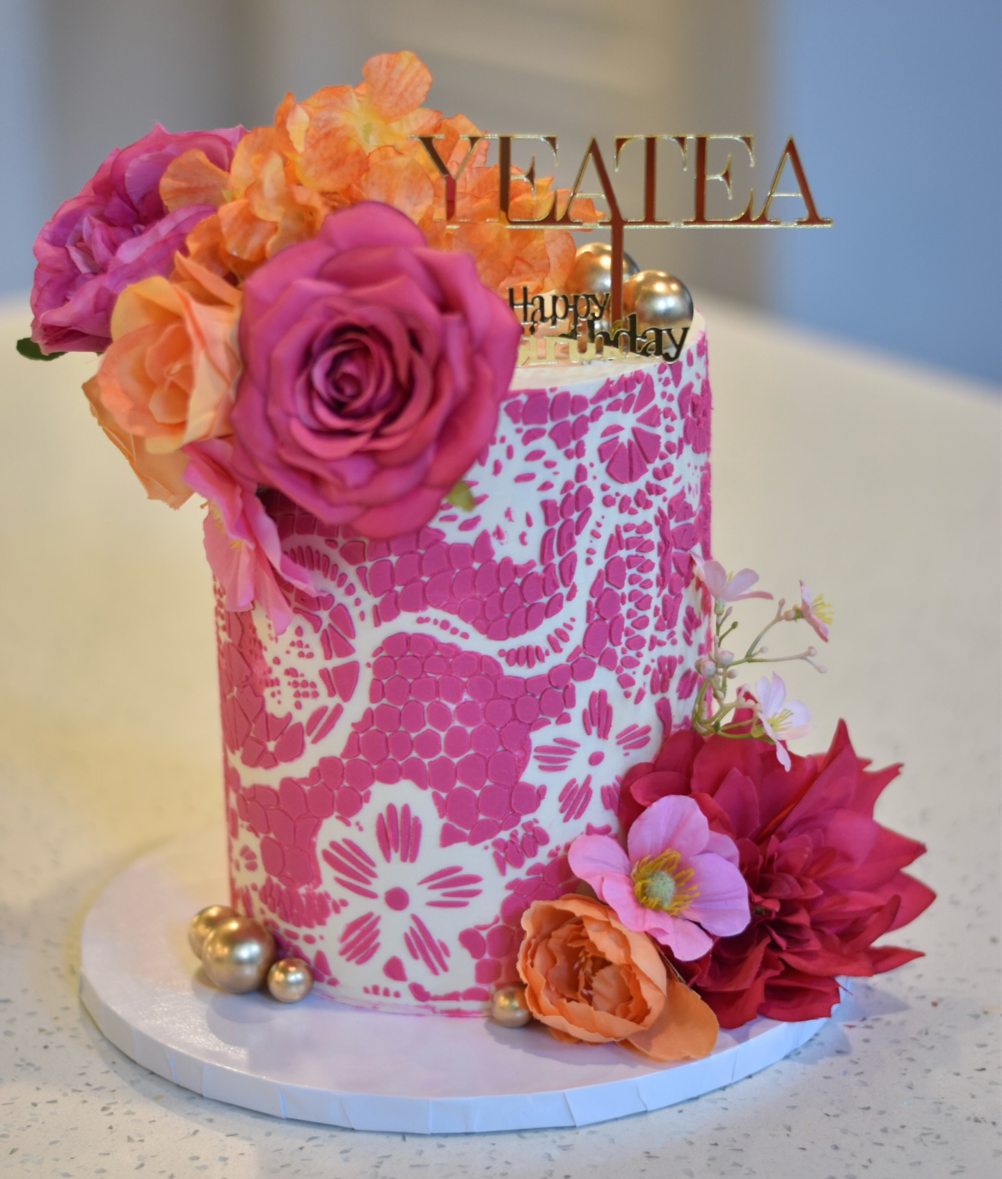 Happy International Women’s Day 😍🥳🤩💃
#ediblesbykisses #friscocakes #dfwmoms #dfwcakes #HWD