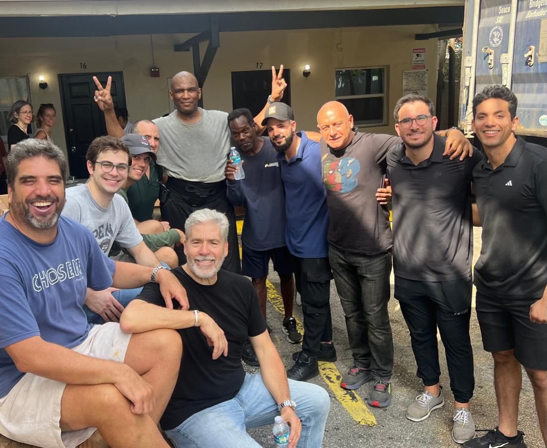 February!
We served 303 brothers and sisters living on the streets, of whom 141 achieved a positive housing destination.
📊 Impact
Last 12 months:
→ 2,137 people served
→ 1,860 positive exits (real successes)
Since May 2021:
→ 6,439 people served
→ 5,926 success stories 🙌
Program Highlights
Veterans 🇺🇸
• 22 referrals
• 10 in Rapid Rehousing + 12 in Homeless Prevention
• Nearly 200 active veterans in the program
Maternity Home 👶❤️
We welcomed a new mom, and several others have already moved forward with great strength.
The new house is almost ready! It will be a turning point, helping moms take off with work and dignity.
Love Attack
We faced very cold days, many outreach runs, and supported a large number of people.
The affordability crisis in Miami is severe, compounded by fear around deportations and separated families. These are difficult times.
The highlight of the month was Love Attack to Cuba 🇨🇺:
We successfully filled a humanitarian aid container.
It was a huge joy to see so many people come together to help.
👉 Next step: traveling to Santiago de Cuba to distribute the aid.
The brave ones are ready! Endless thanks to everyone who made this project possible 🙏
Housing 🏠 (urgent need for more help!)
Many people simply need to be heard and to stop feeling invisible, even if just for a moment.
This makes a huge difference in easing tensions and improving coexistence in our homes.
📌 Today:
• ~200 people living in 30 houses
• A new home for moms with children coming soon
• The Homeless Trust confirmed an entire building to house 25 more people
Families – with support from the Bezos Family Foundation grant 👨👩👧👦
-In February, 10 families (45 people) were able to secure a home of their own.
And finally, the Hotel 🏨
• 172 people stayed during February
• Average: 80 people per day
Ideas are more than welcome!
Vamos que se puede!!!!
