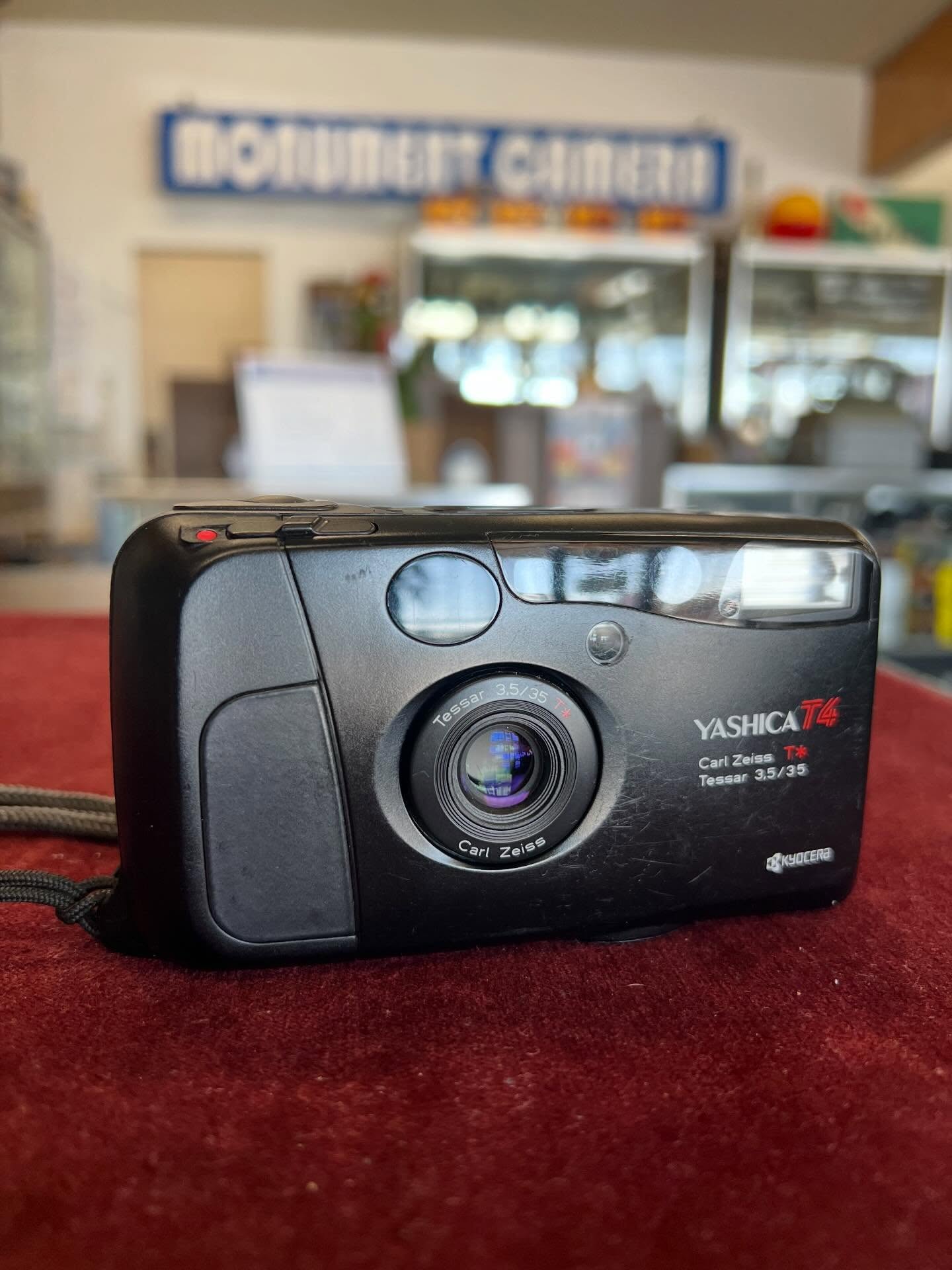 The lovely, loved Yashica T4. It’s that Zeiss 35mm lens. #yashicat4 #ishootfilm #35mmfilm #camerastore