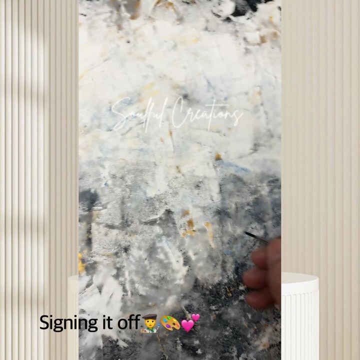 “Where your ideas & my creativity meet on canvas .”- 🎨
Every commission I work on is a unique experience. Each client brings a different vision, story, and emotion to the artwork.
Yet, while every project is different, the foundation of the process remains the same.
Beginning with an initial discussion to understand the idea and preferences, followed by a sample presentation, refining the concept, and moving towards the final draft. Step by step, the artwork evolves until it becomes the completed piece.
From the first conversation to the final artwork, every commission is truly a journey—one built on trust, creativity, and collaboration. 🎨
Sharing a recent commission work-
Title - Beyond the Horizon
Acrylics on canvas
Abstract transition
🔗https://www.soulfulcreationsbyreena.com
#CommissionedArt #ArtJourney #CreativeProcess #ClientCollaboration #soulfulcreationsbyreena