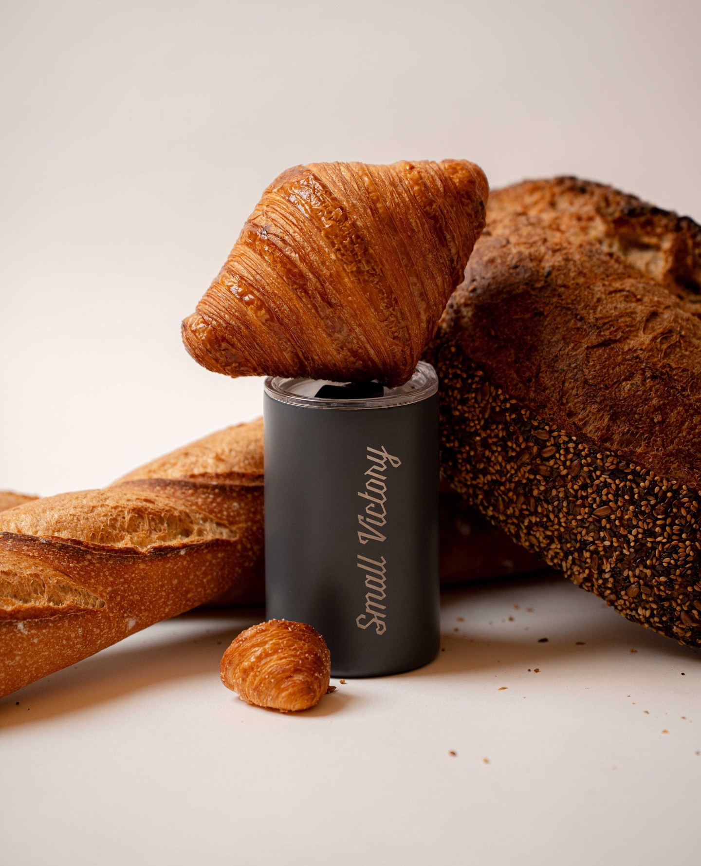 Our new insulated tumblers.
A simple addition to your morning routine, designed to keep your coffee warm well after you leave the shop.
Now available in-stores.
#SVBakery #SmallVictoryBakery #Tumblers