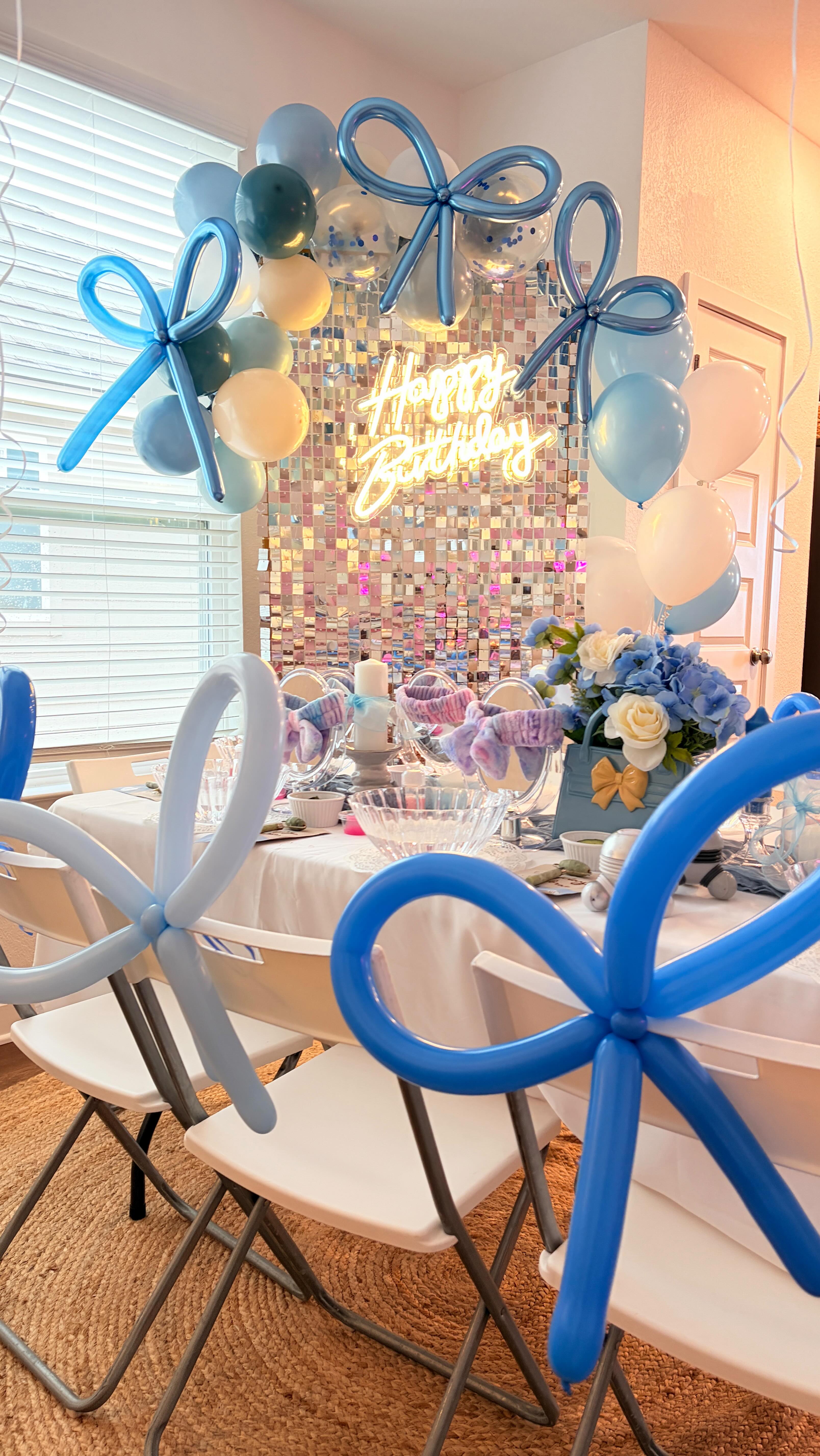 🩵Our blue coquette spa party is all about glam, cute bows and giggles 🩵 contact us to book your child’s dream spa party 💎💅💎🧖♀️
#lakewaytx #austin #leandertx #cedarparktx #drippingspringstx