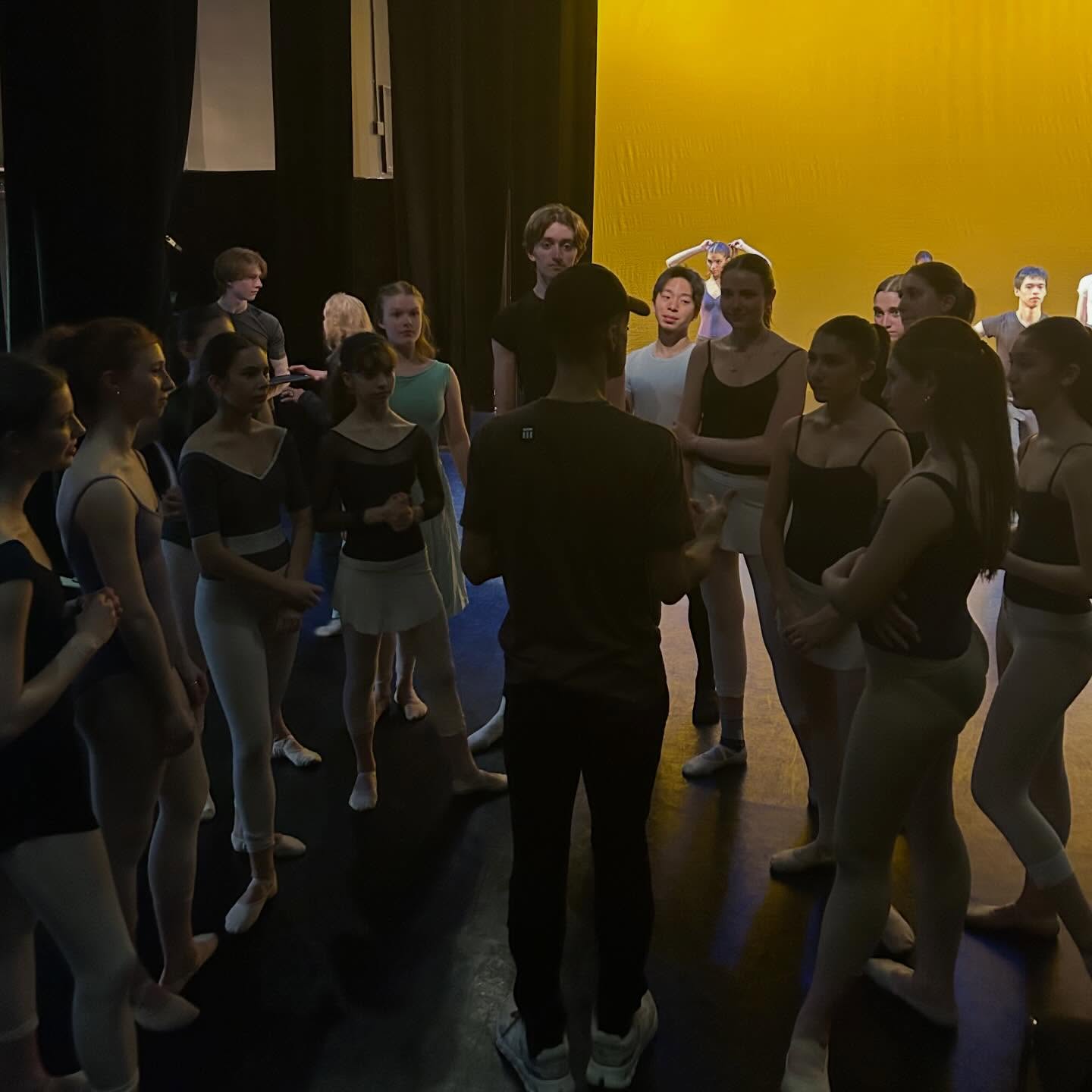 The very special @gwins_ helping to make sure our dancers are ready for stage! One more tech rehearsals tonight before it is showtime ❤️🔥 did you purchase your tickets yet? Click the link in our bio to purchase!
Performances will feature new works by Brian Reeder, George Sanders, and Early Mosley, as well as classical staging by Marina Stavitskaya. It also will feature new works by student choreographers, Madeline Bontempo with Kelly Cardosi, Aaliyah Galan-Roman with Charlie Regan, Hudson Pritchard and Lleyton Hutfilz.
Come support our incredible dancers!