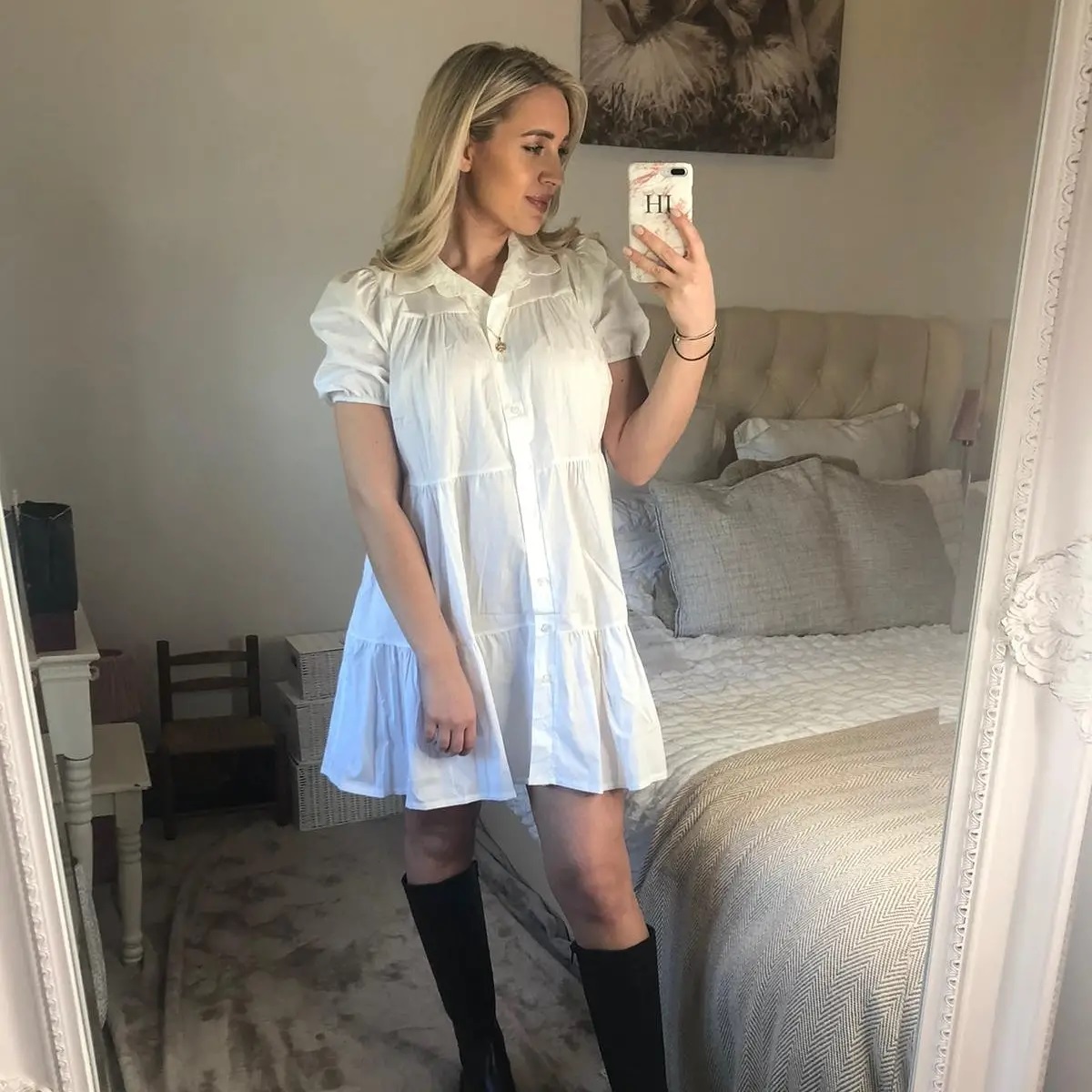 You can never have too many summer dresses! π
This gorgeous little one is only Β£22.
It has an oversized feel and has a slight stretch. Could be worn on its own or over leggings or cycling shorts of you are conscious of your legs!
Lovely and comfy to wear! Comes in S M L π
Tap to shop or visit
Www.billiesboutique.co.uk
BB xx
#summerdresses #whitedress #summerclothes #tiereddress #boutiqueclothing #shopindependentuk #shoplocaluk #bloggerstyle #bloggerfashion #instastyle #instafashion #picoftheday #ootd #ootdinspiration #ootdstyle #outfitoftheday #outfitsideas #π